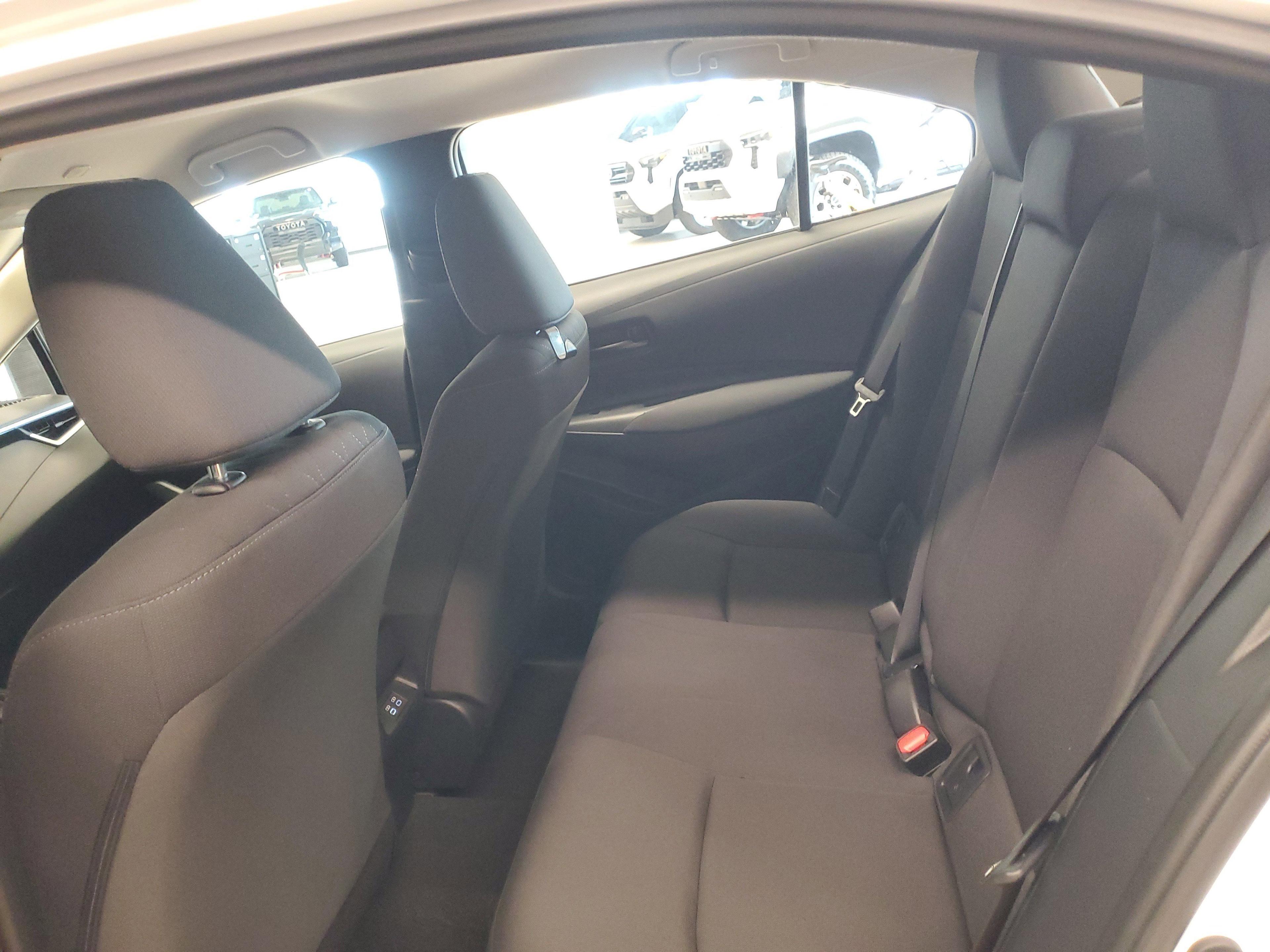 Toyota Corolla Le Fwd - Thumbnail 11