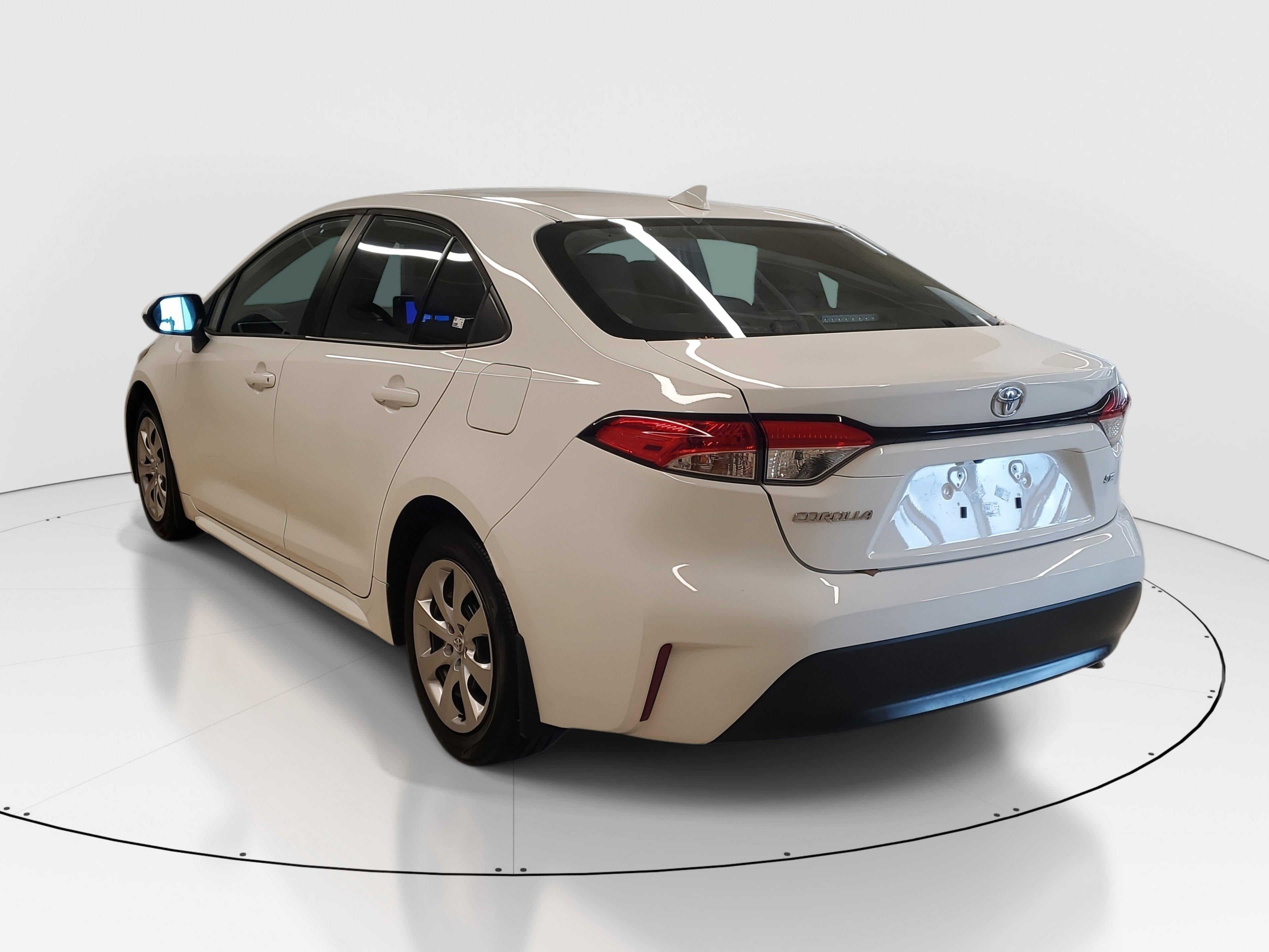 Toyota Corolla Le Fwd - Thumbnail 6