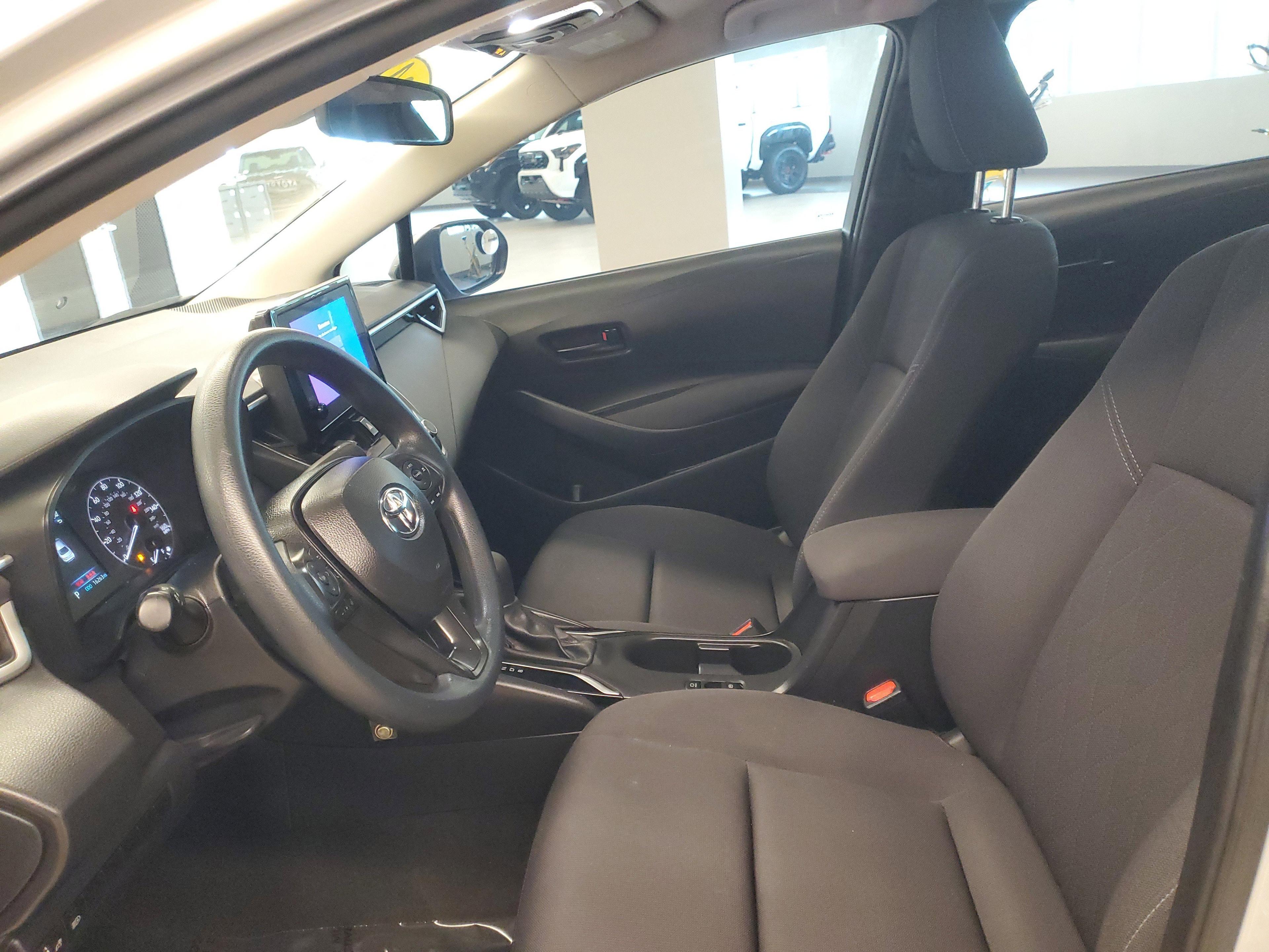 Toyota Corolla Le Fwd Sedan | Miami, Fl - Thumbnail 15