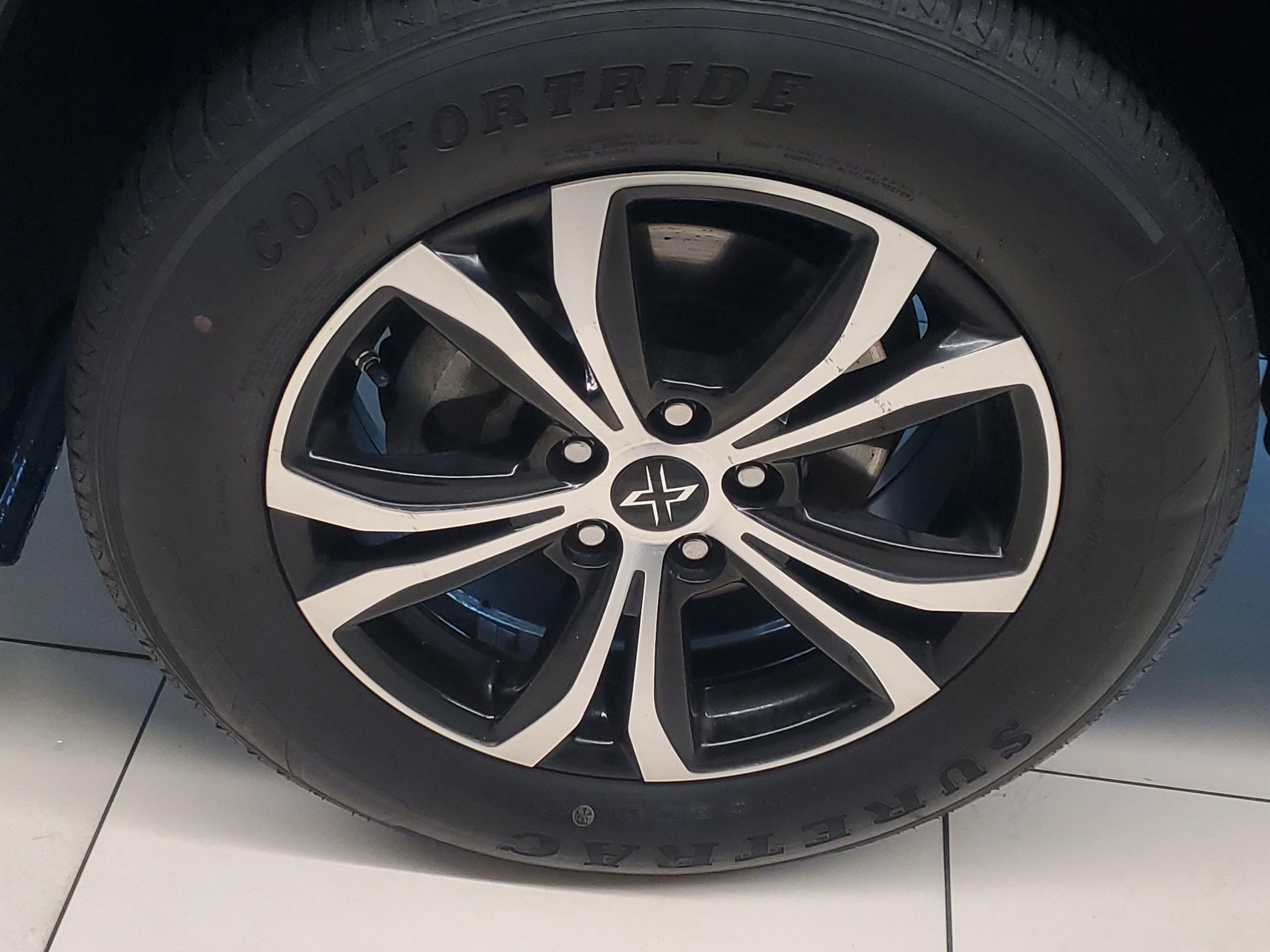 Toyota Rav4 Le Fwd - Thumbnail 5