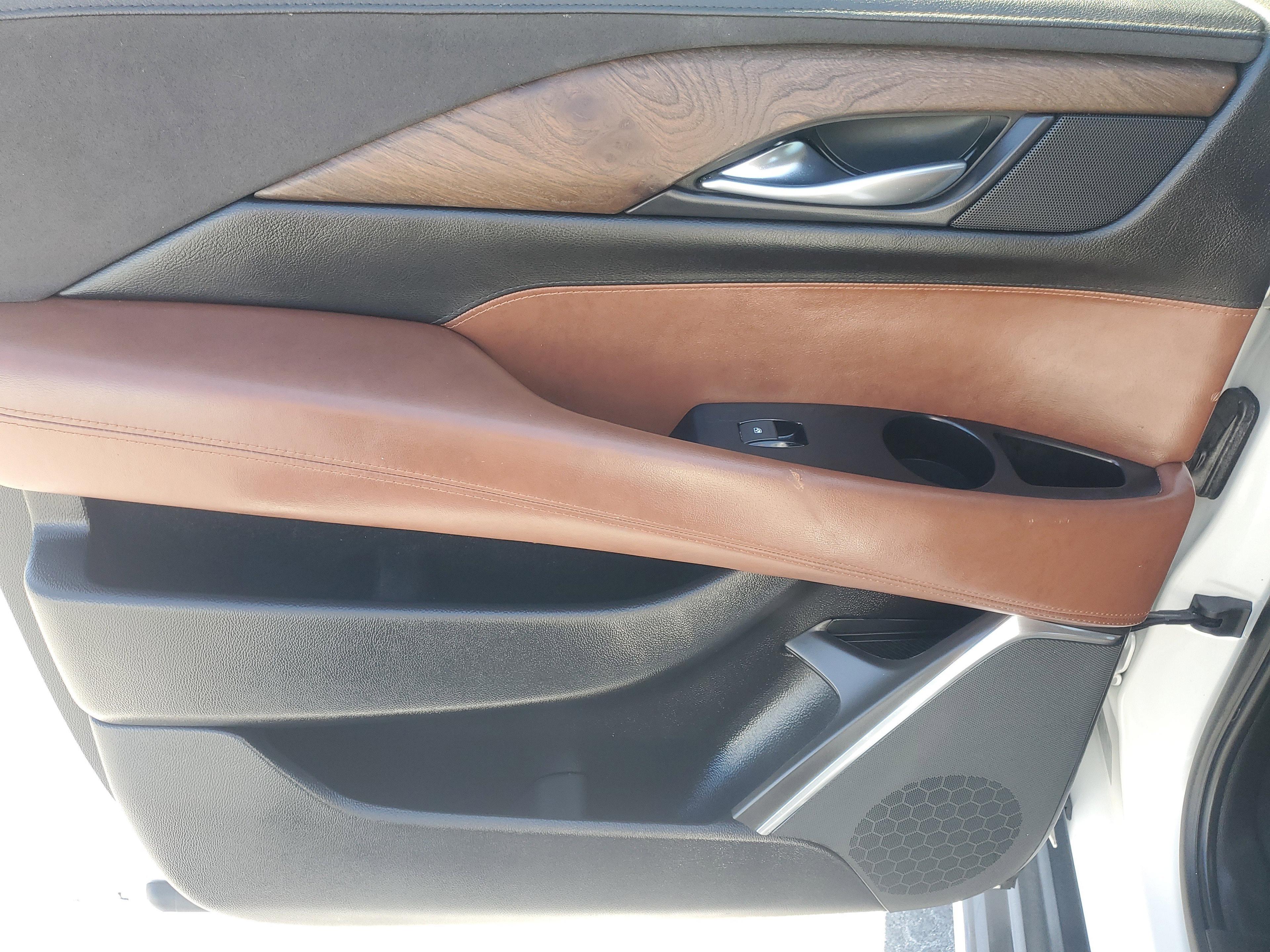 Cadillac Escalade Esv Luxury Rwd - Thumbnail 16