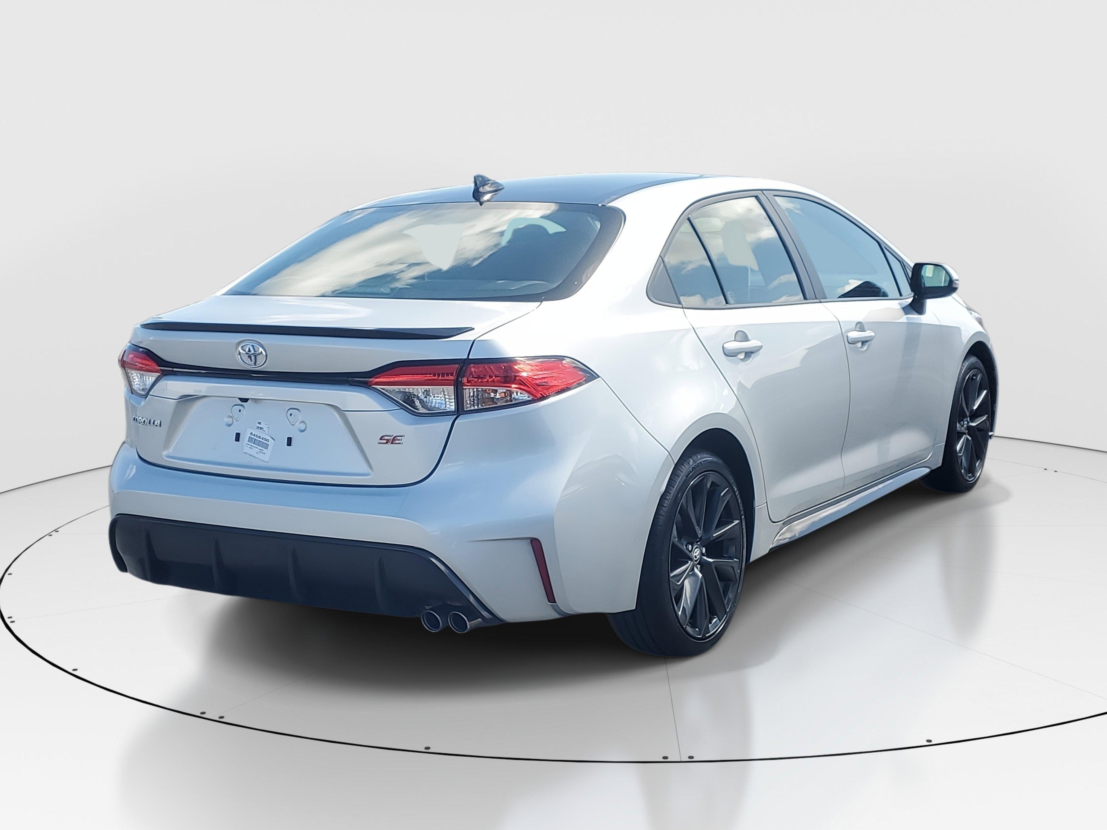 Toyota Corolla Se Fwd - Thumbnail 8