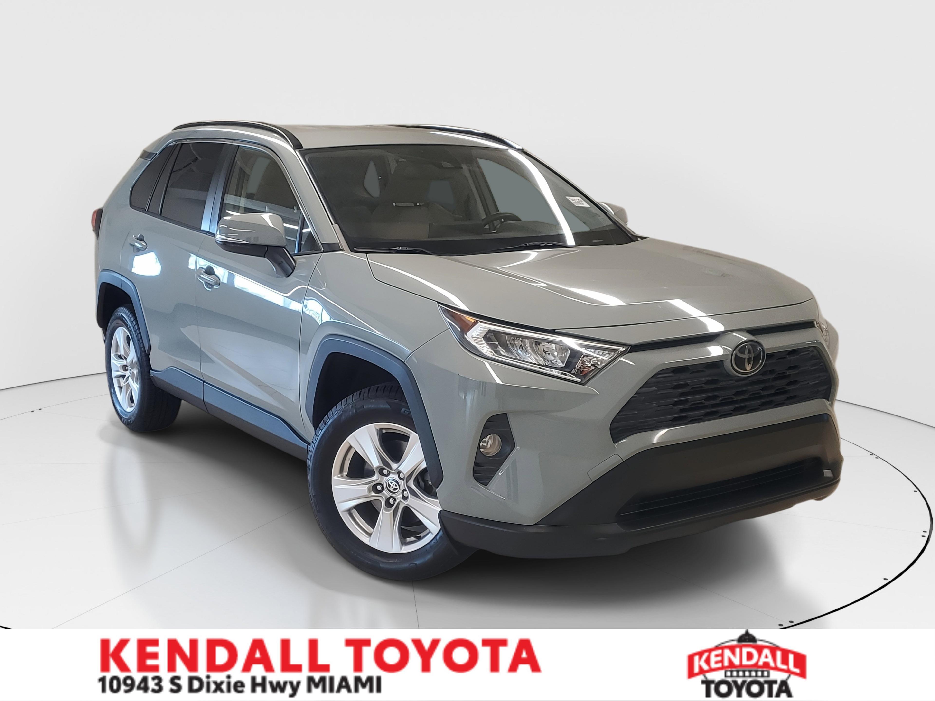 Toyota Rav4 Xle Fwd - Thumbnail 2