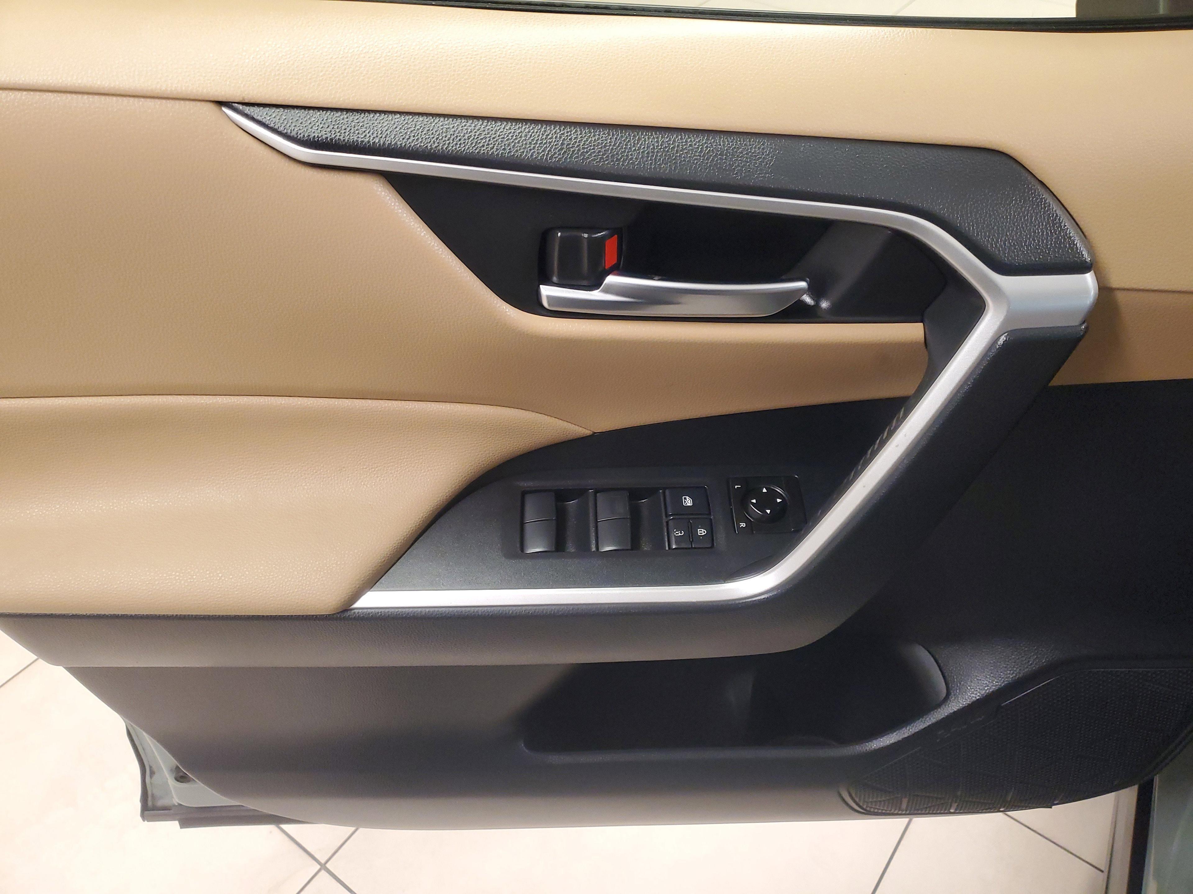 Toyota Rav4 Xle Fwd - Thumbnail 18