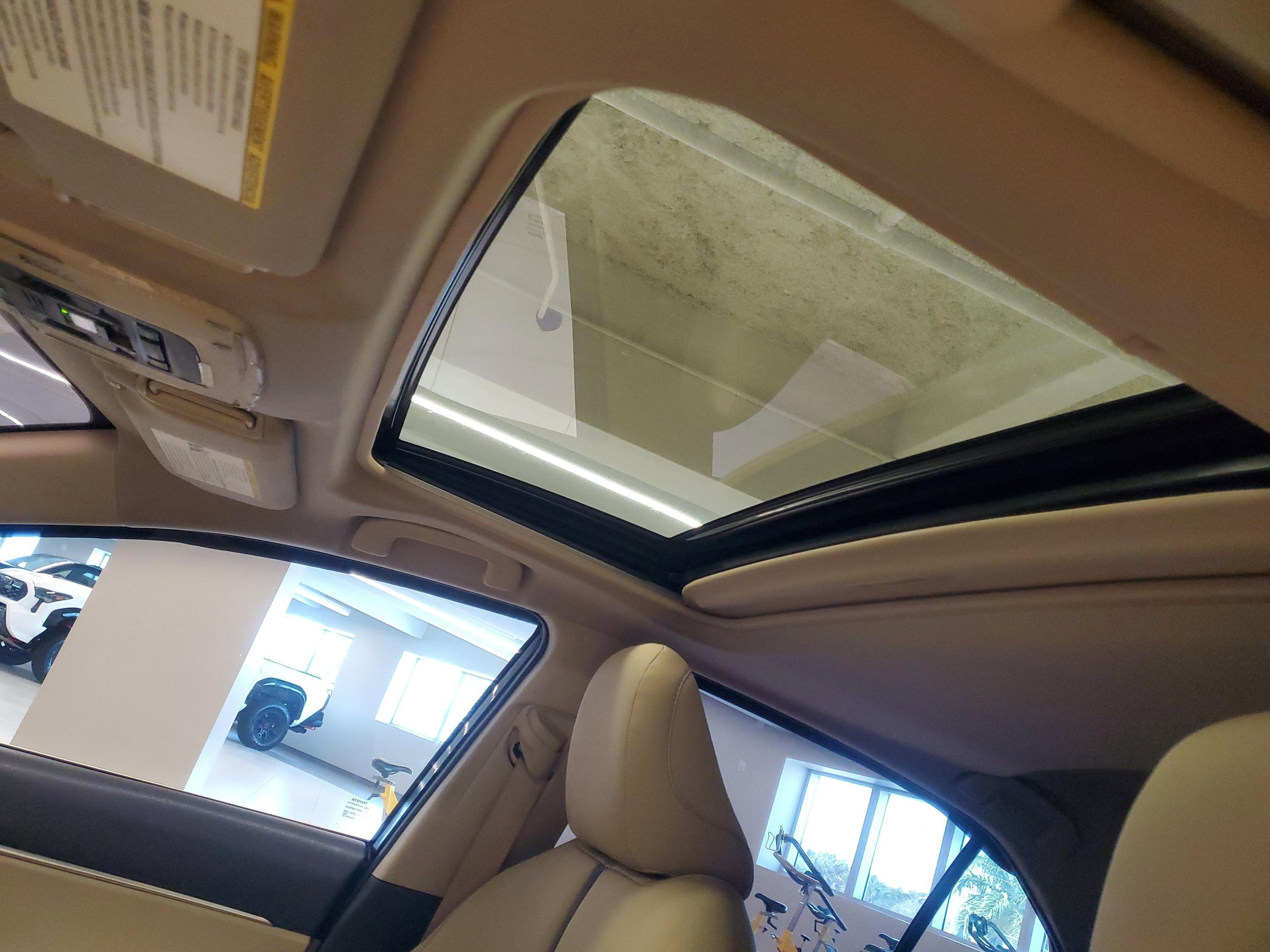 Toyota Camry Le Fwd - Thumbnail 17