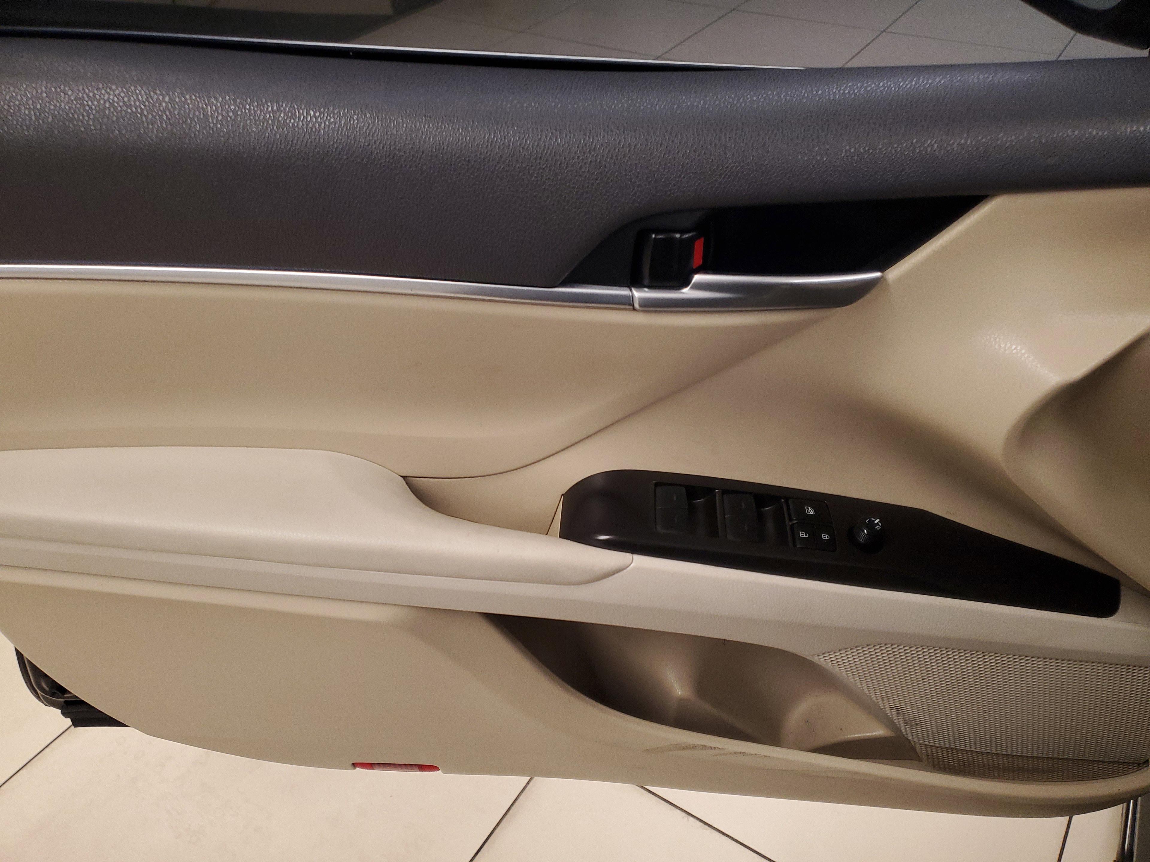 Toyota Camry Le Fwd - Thumbnail 18