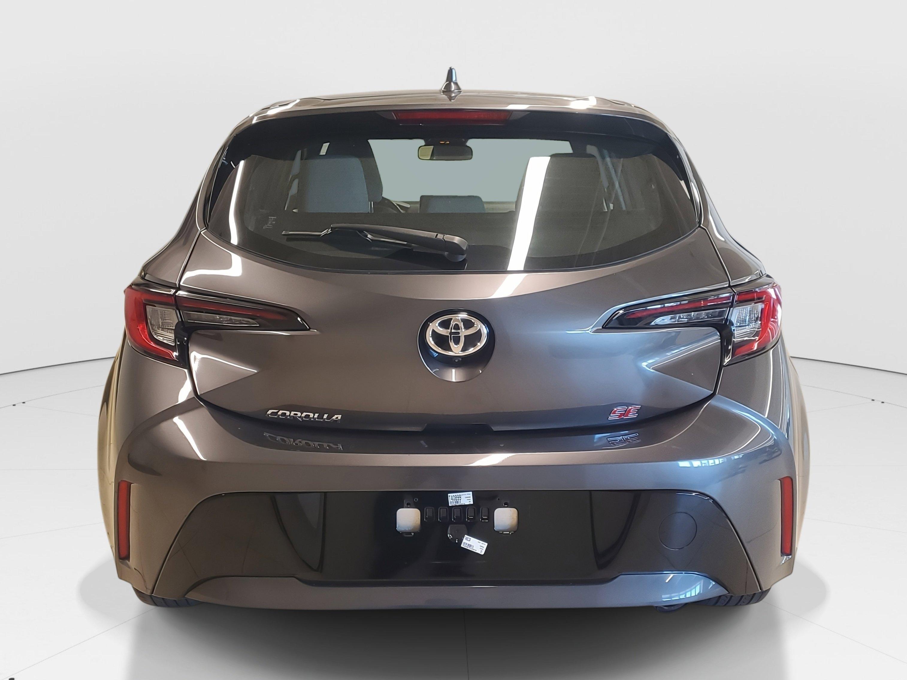 Toyota Corolla Hatchback Se Fwd - Thumbnail 7