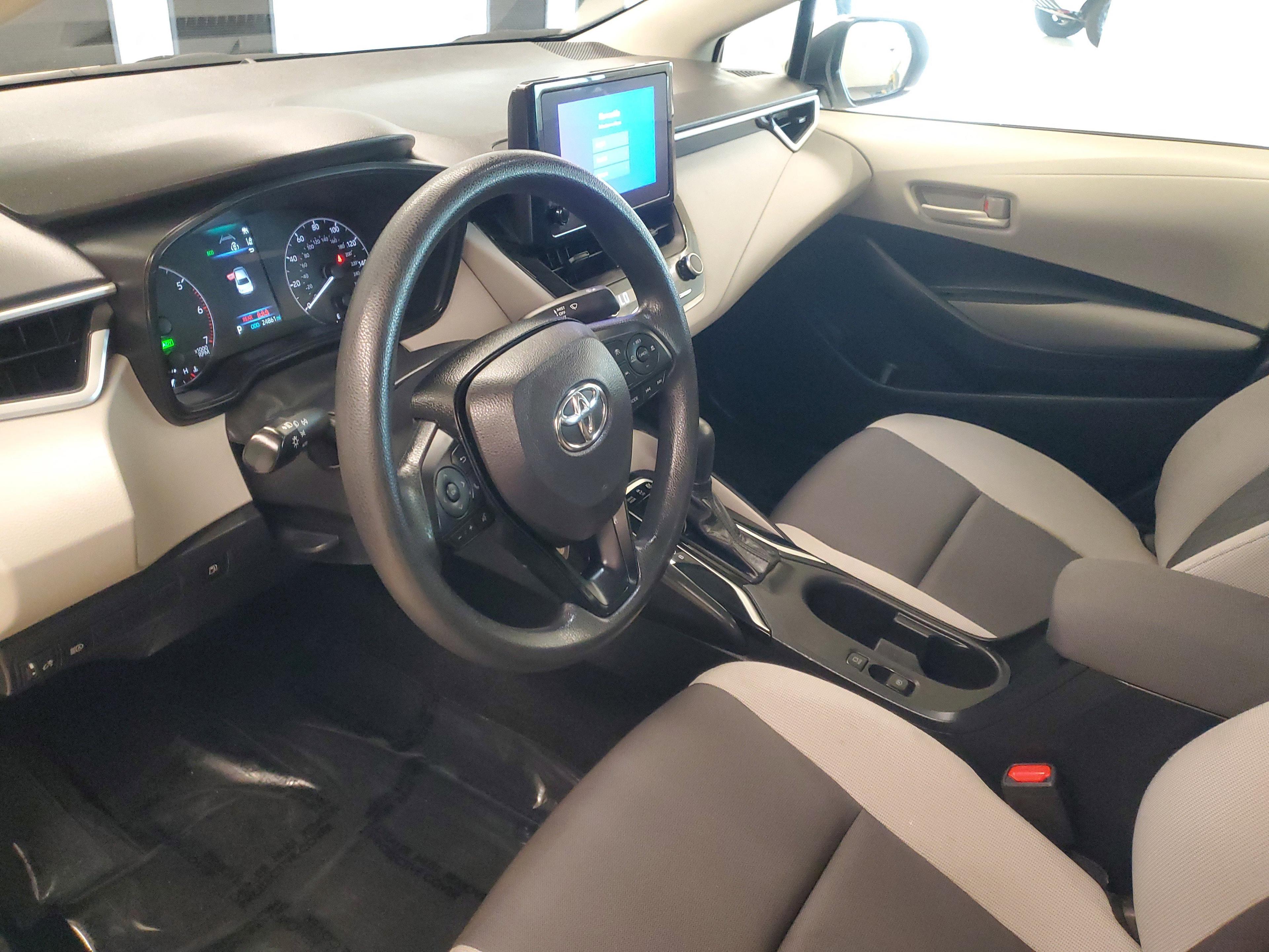 Toyota Corolla Le Fwd Sedan | Miami, Fl - Thumbnail 16