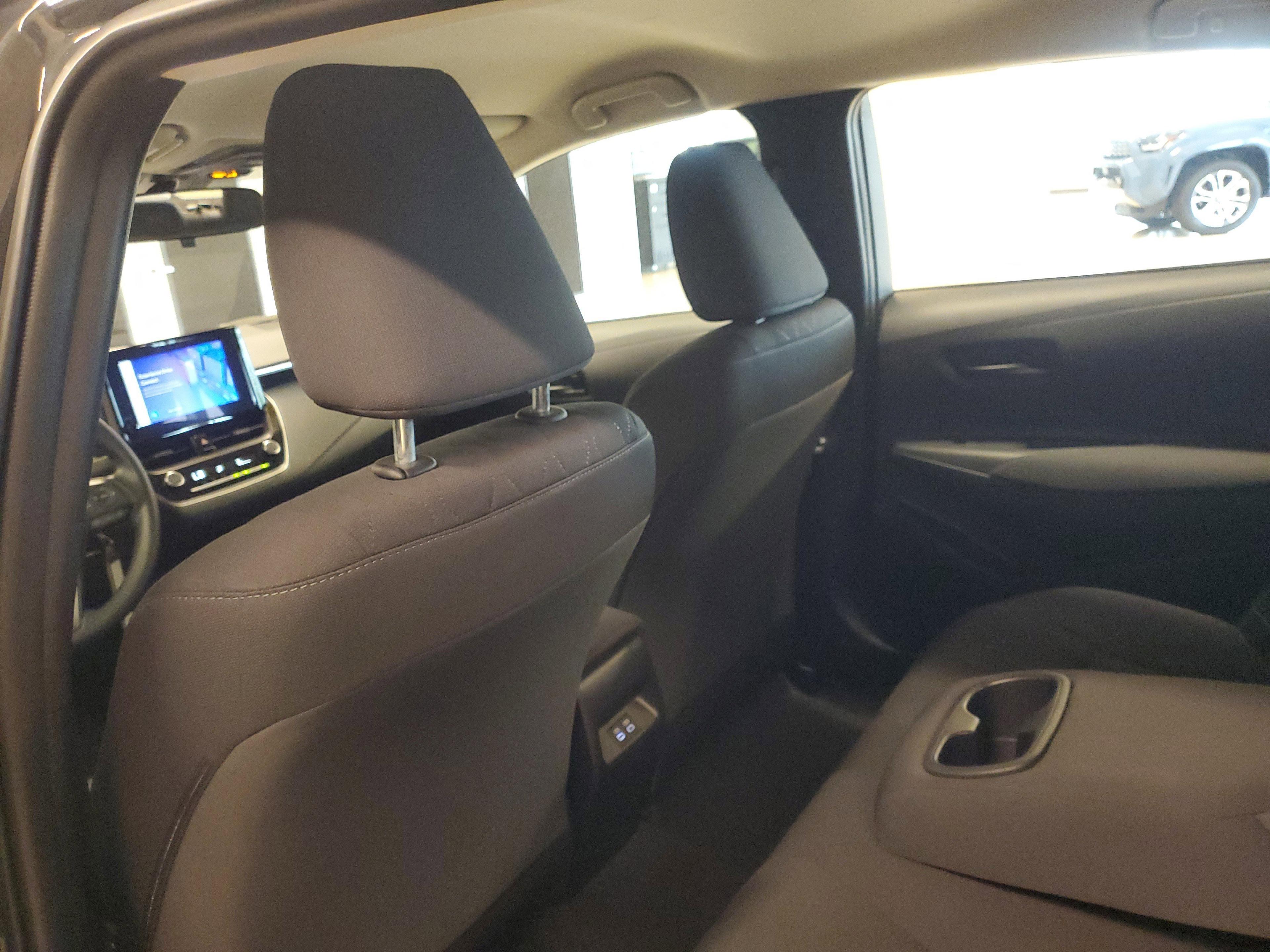 Toyota Corolla Le Fwd - Thumbnail 12