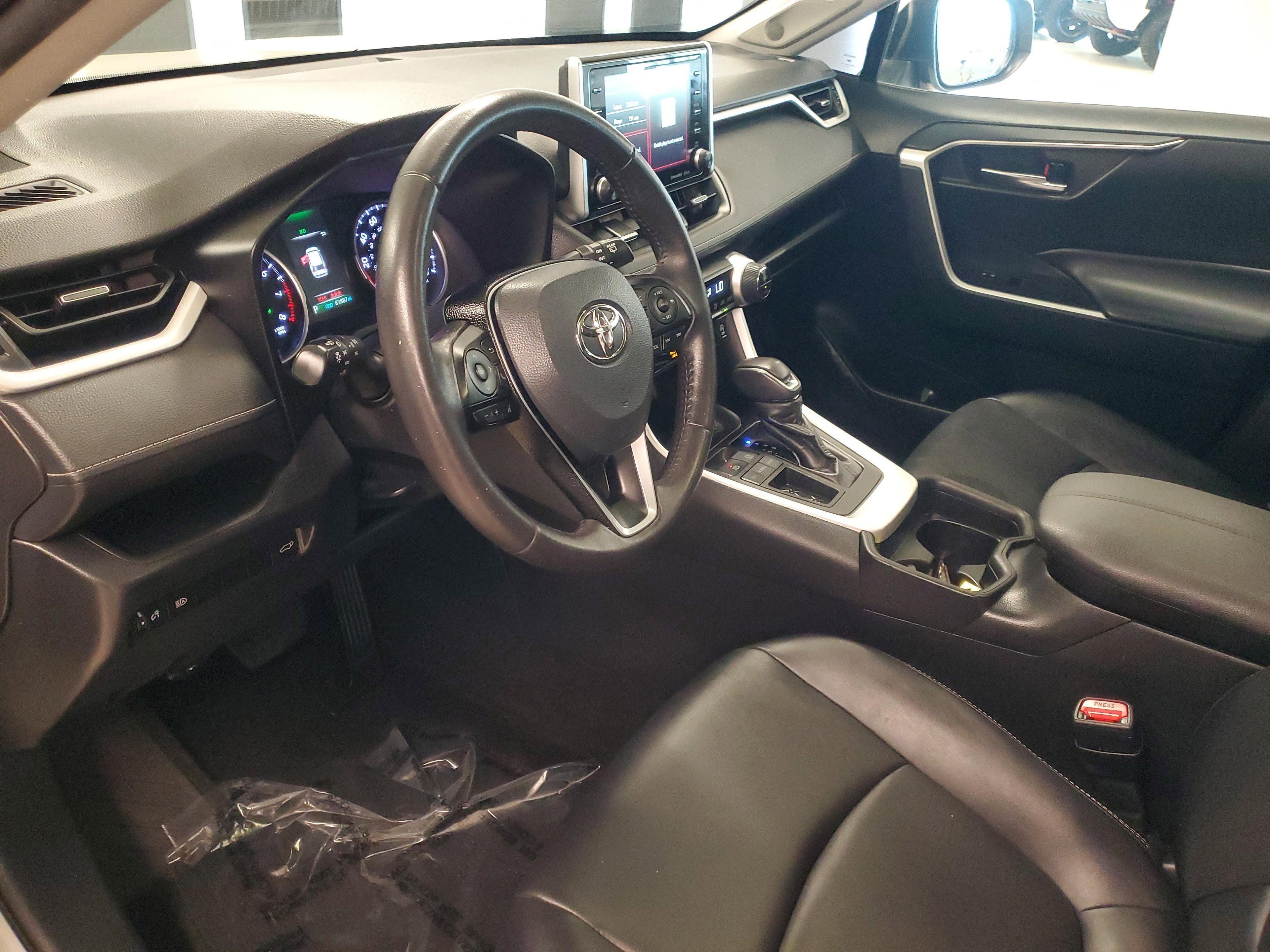 Toyota Rav4 Xle Premium Fwd - Thumbnail 18