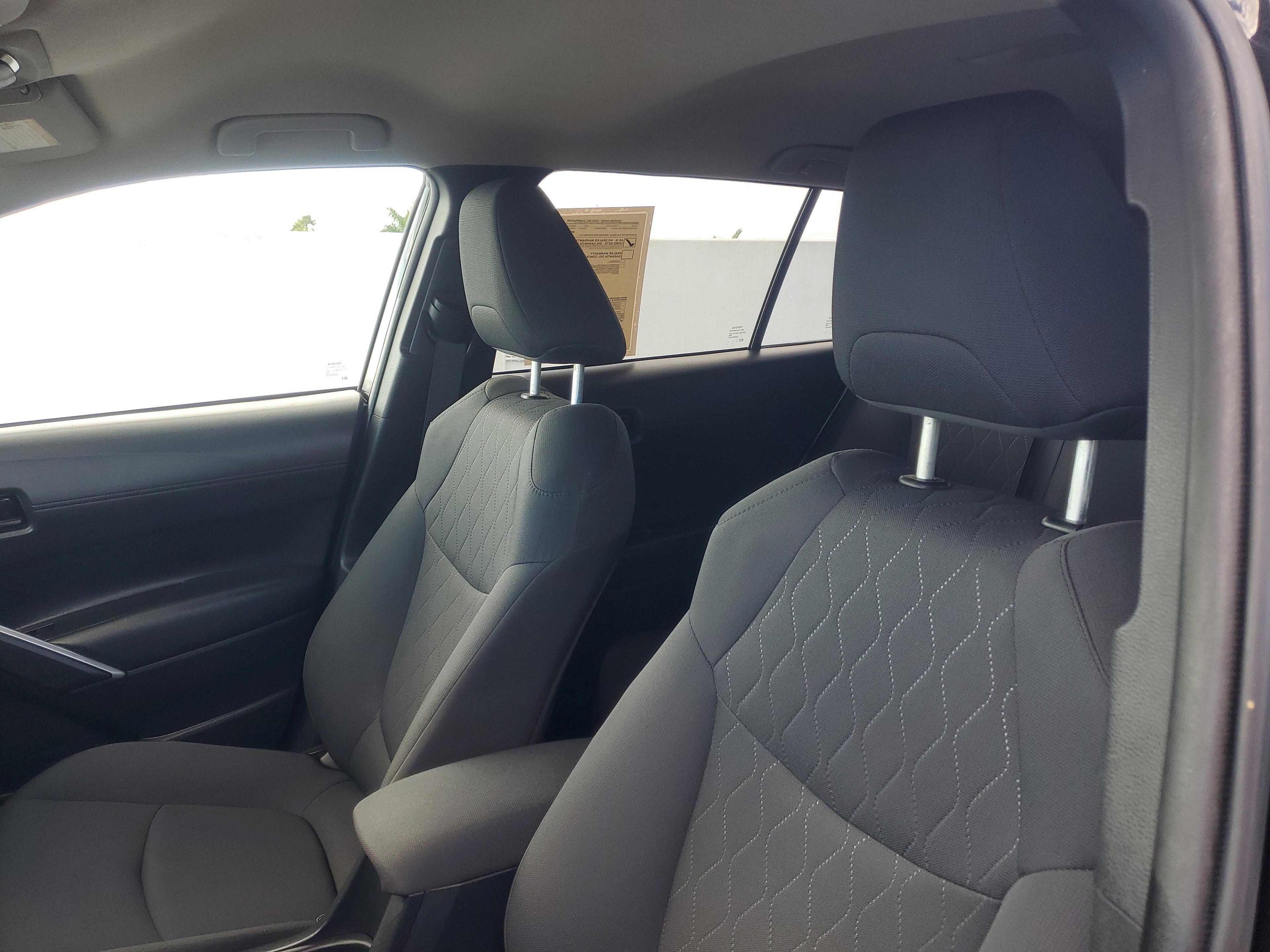 Toyota Corolla Cross Le Awd - Thumbnail 17