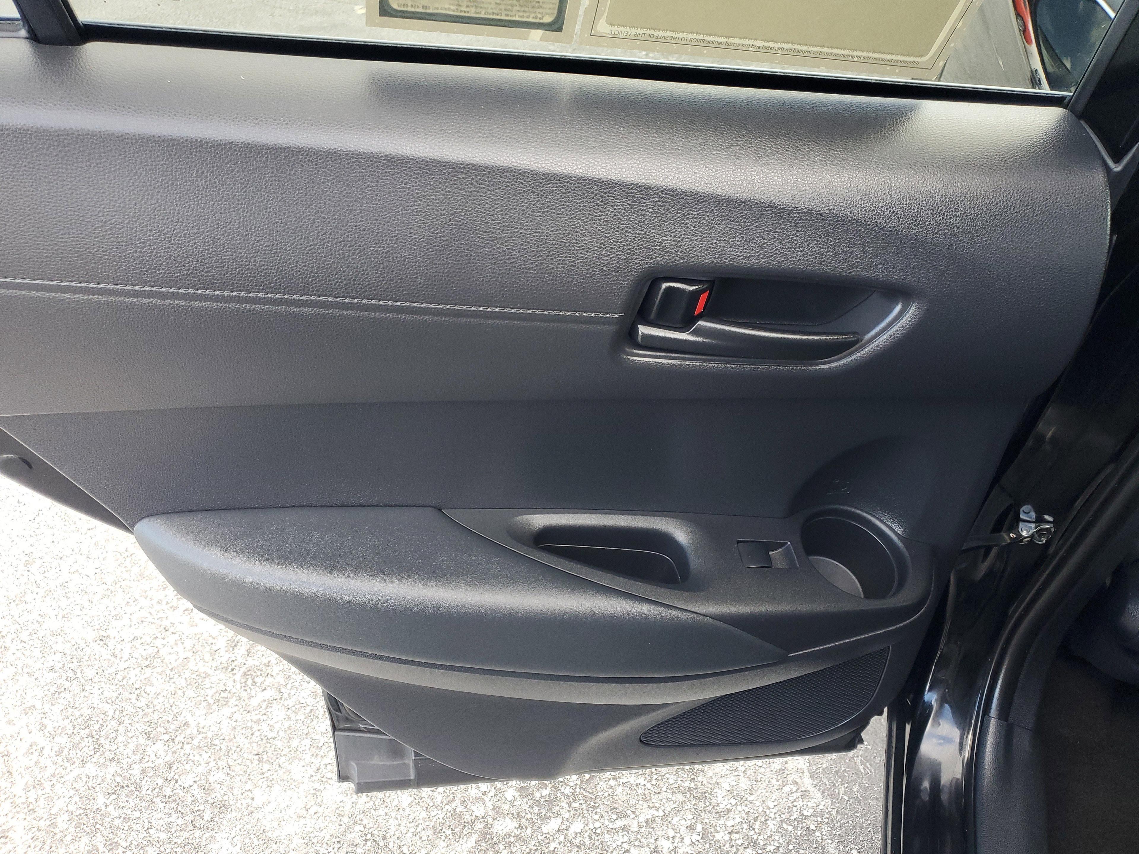 Toyota Corolla Cross Le Awd - Thumbnail 14