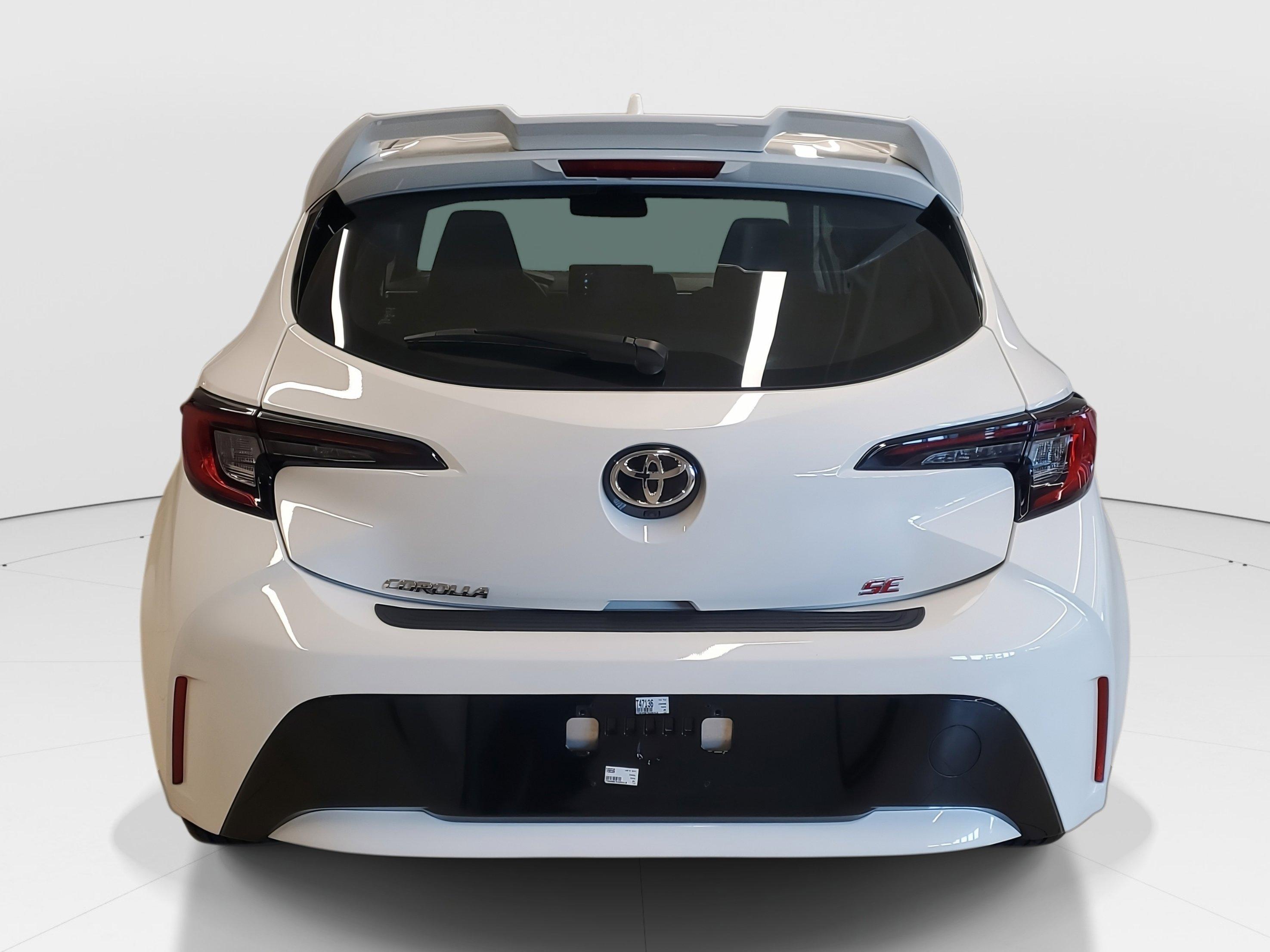 Toyota Corolla Hatchback Se Fwd - Thumbnail 7