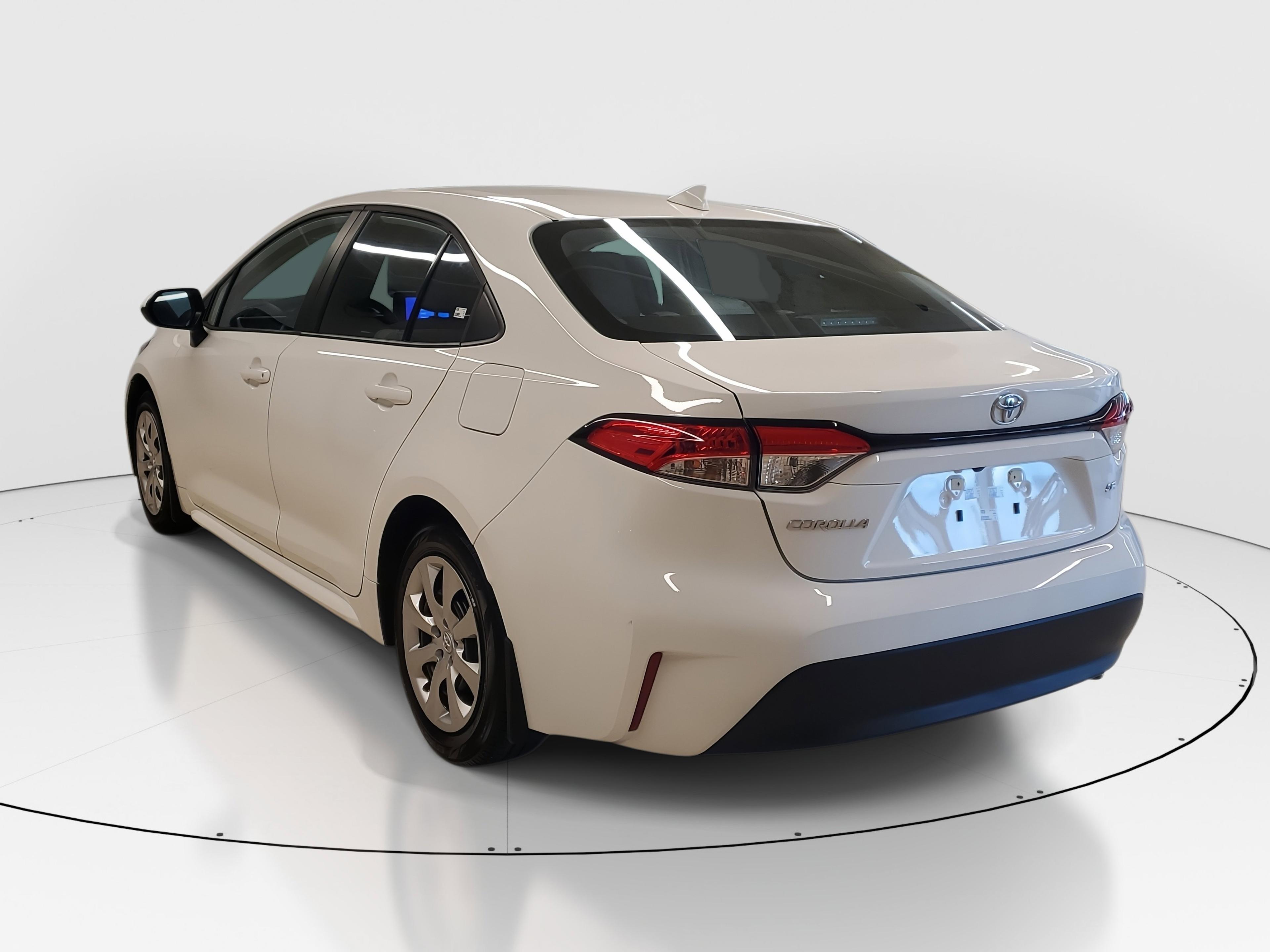 Toyota Corolla Le Fwd - Thumbnail 6
