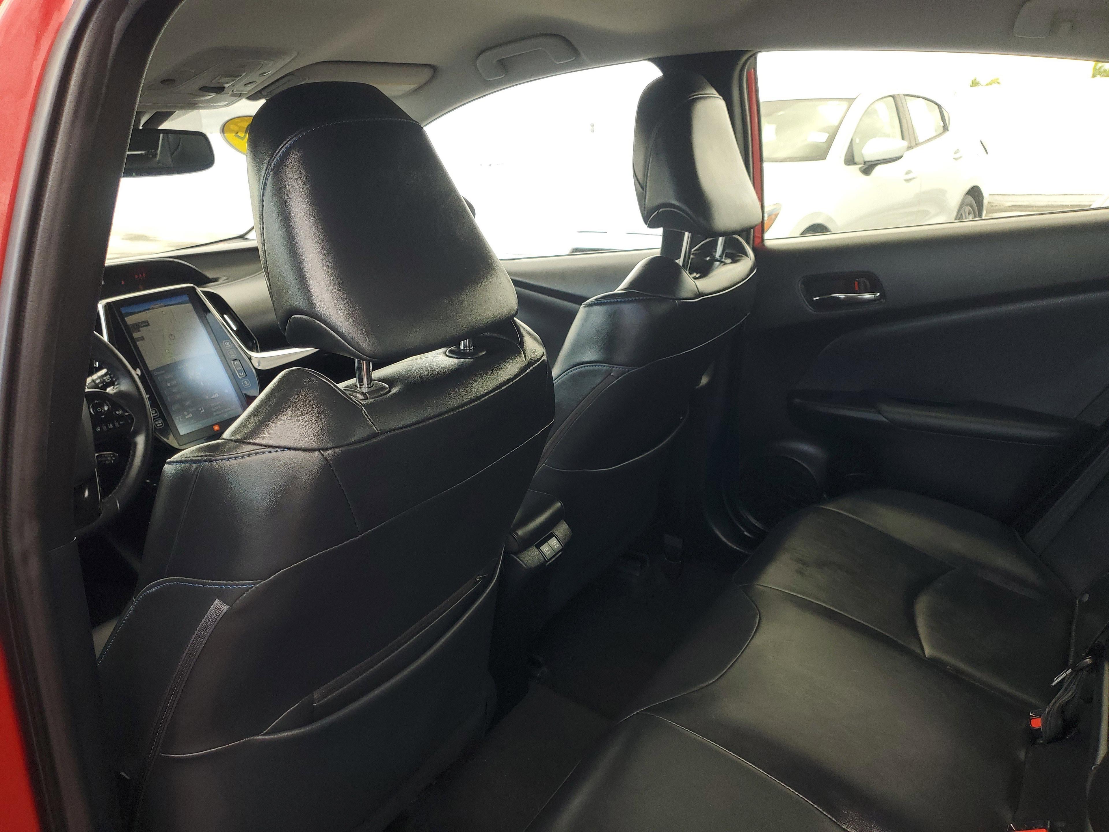 Toyota Prius L Eco Fwd - Thumbnail 12