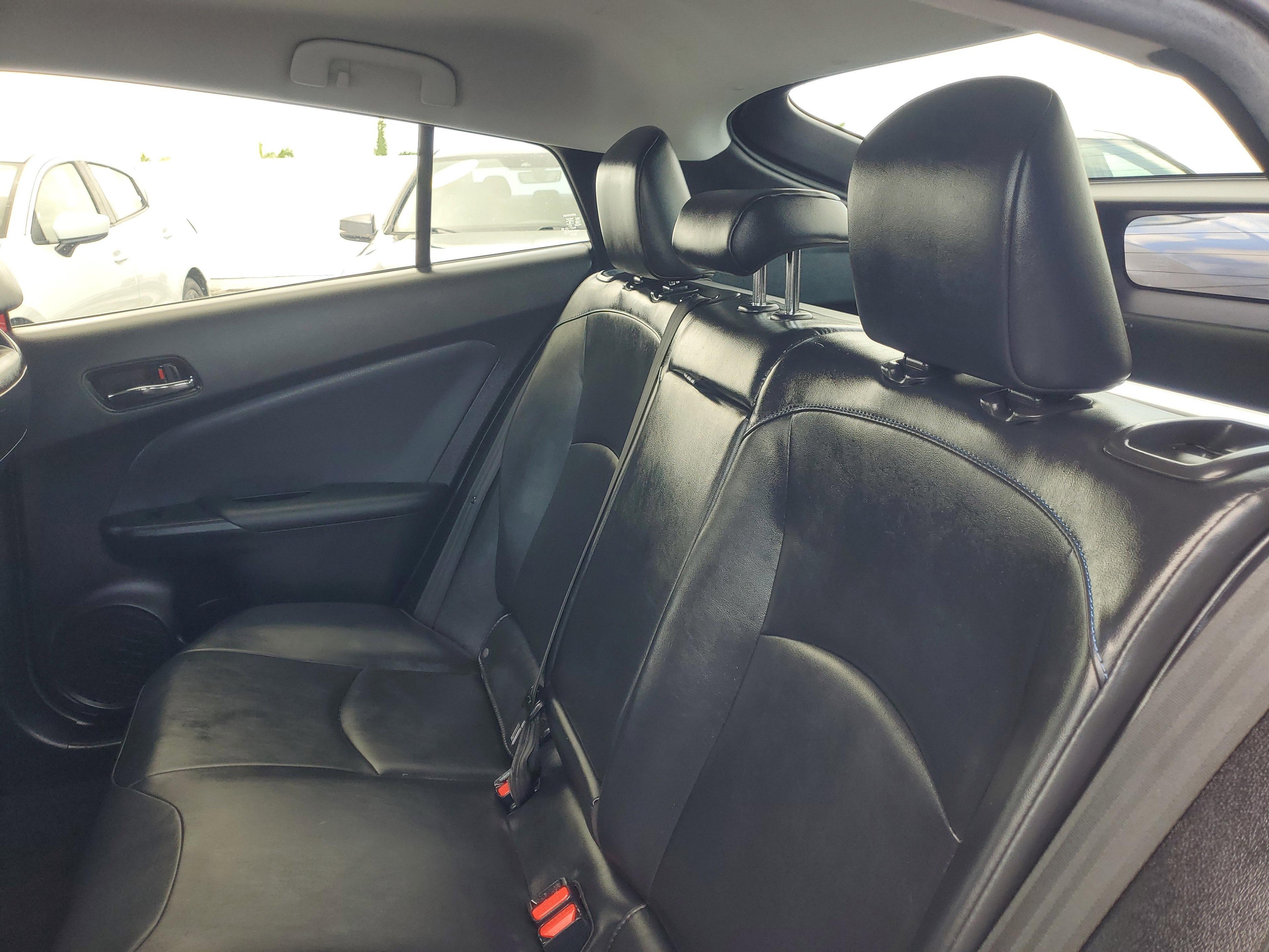 Toyota Prius L Eco Fwd - Thumbnail 13