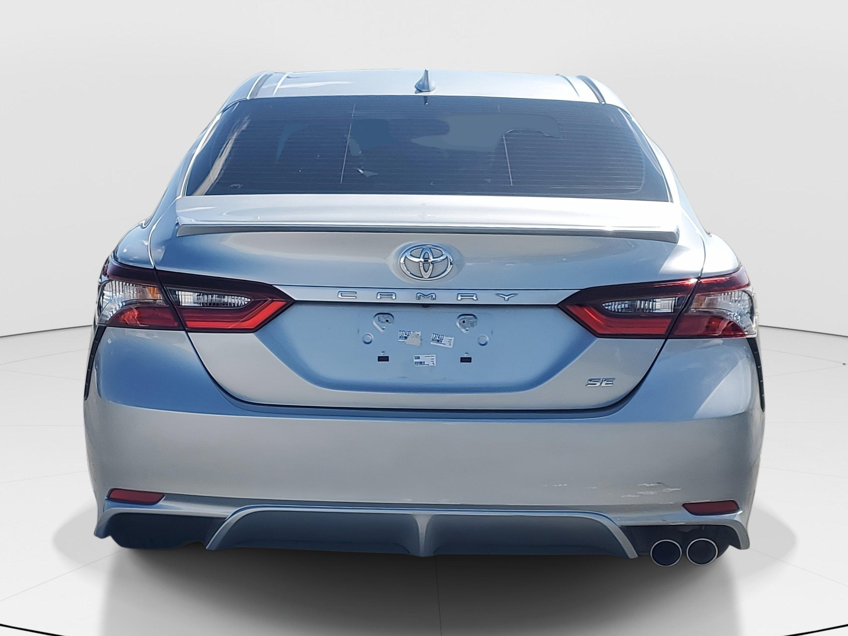 Toyota Camry Se Fwd - Thumbnail 7