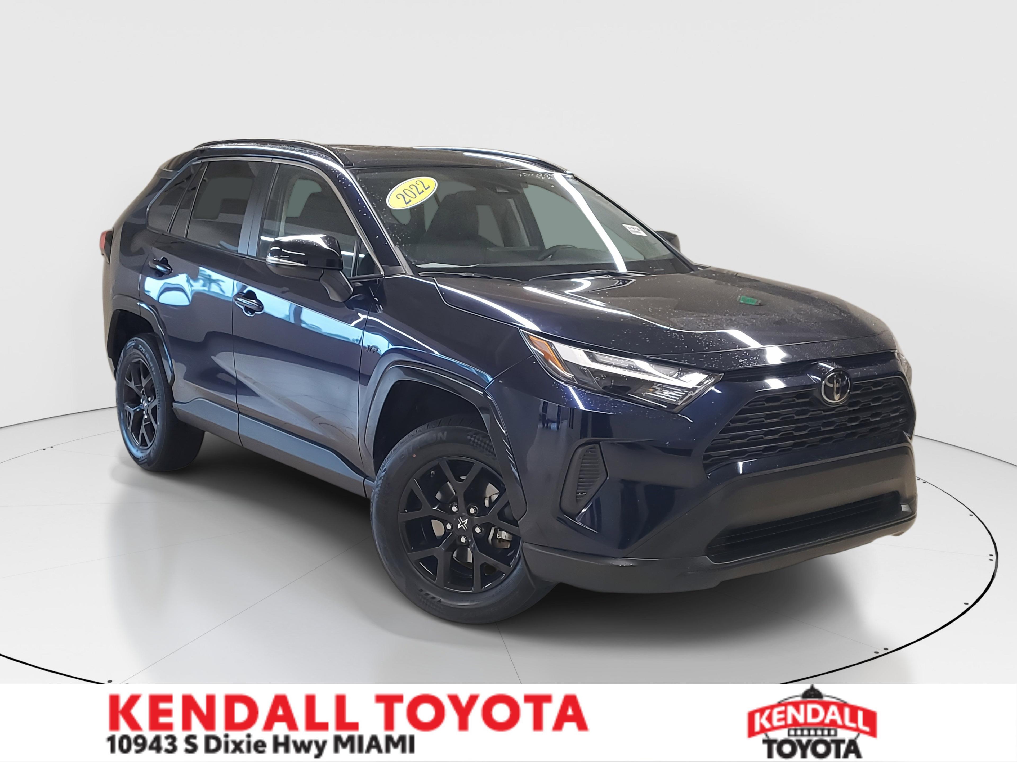 Toyota Rav4 Xle Fwd - Thumbnail 2