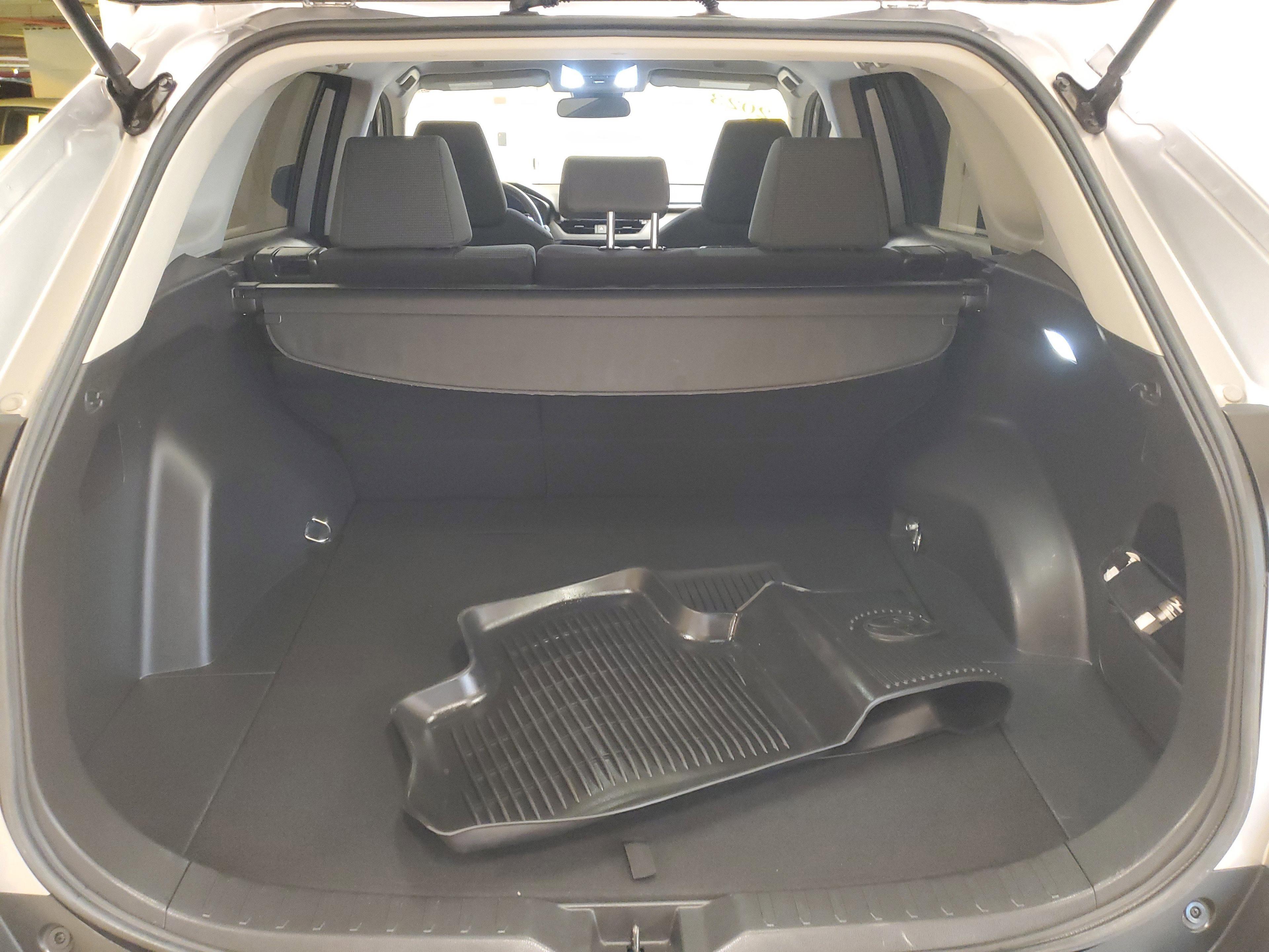 Toyota Rav4 Le Fwd Suv | Miami, Fl - Thumbnail 8