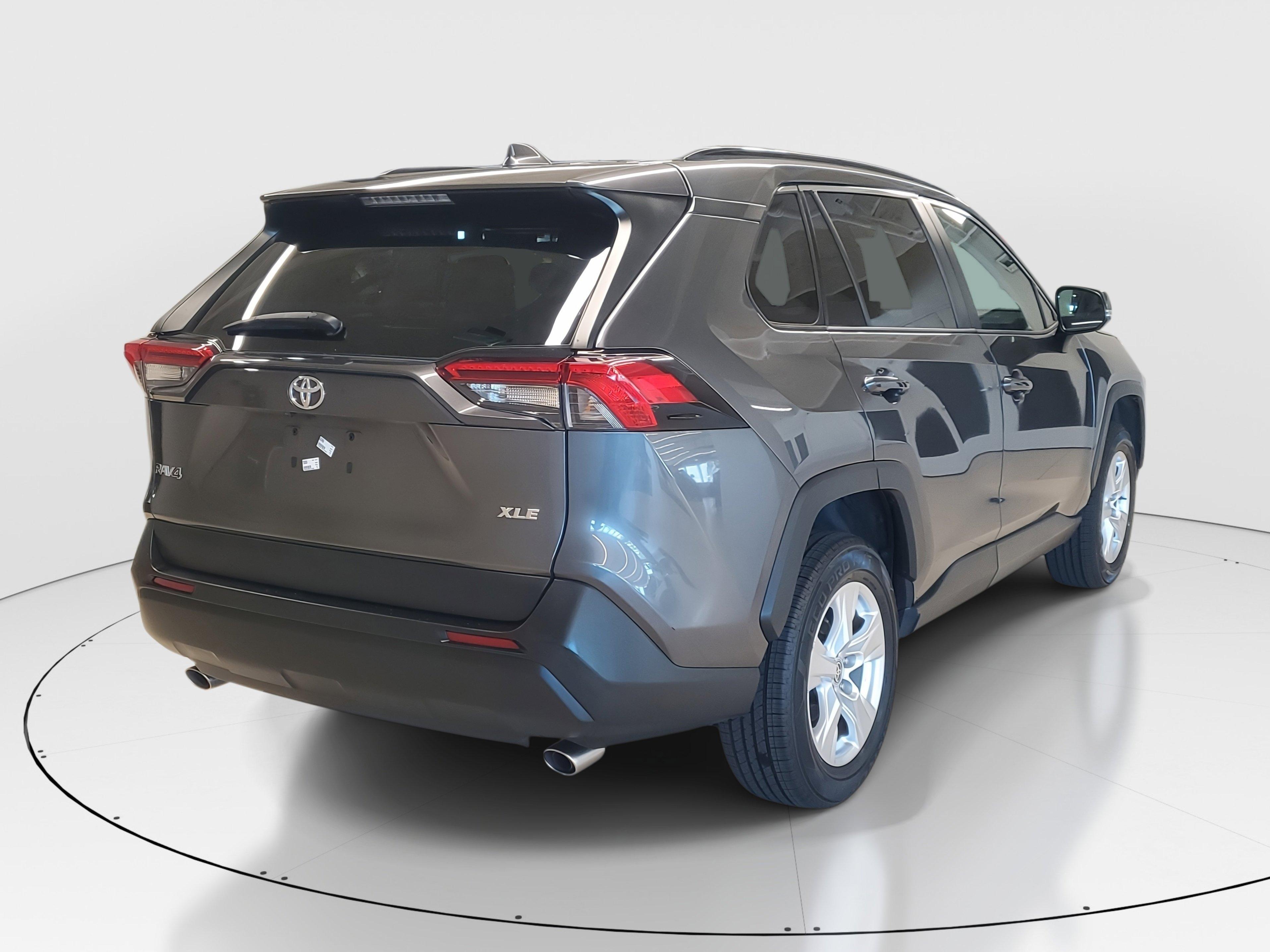 Toyota Rav4 Xle Fwd - Thumbnail 8