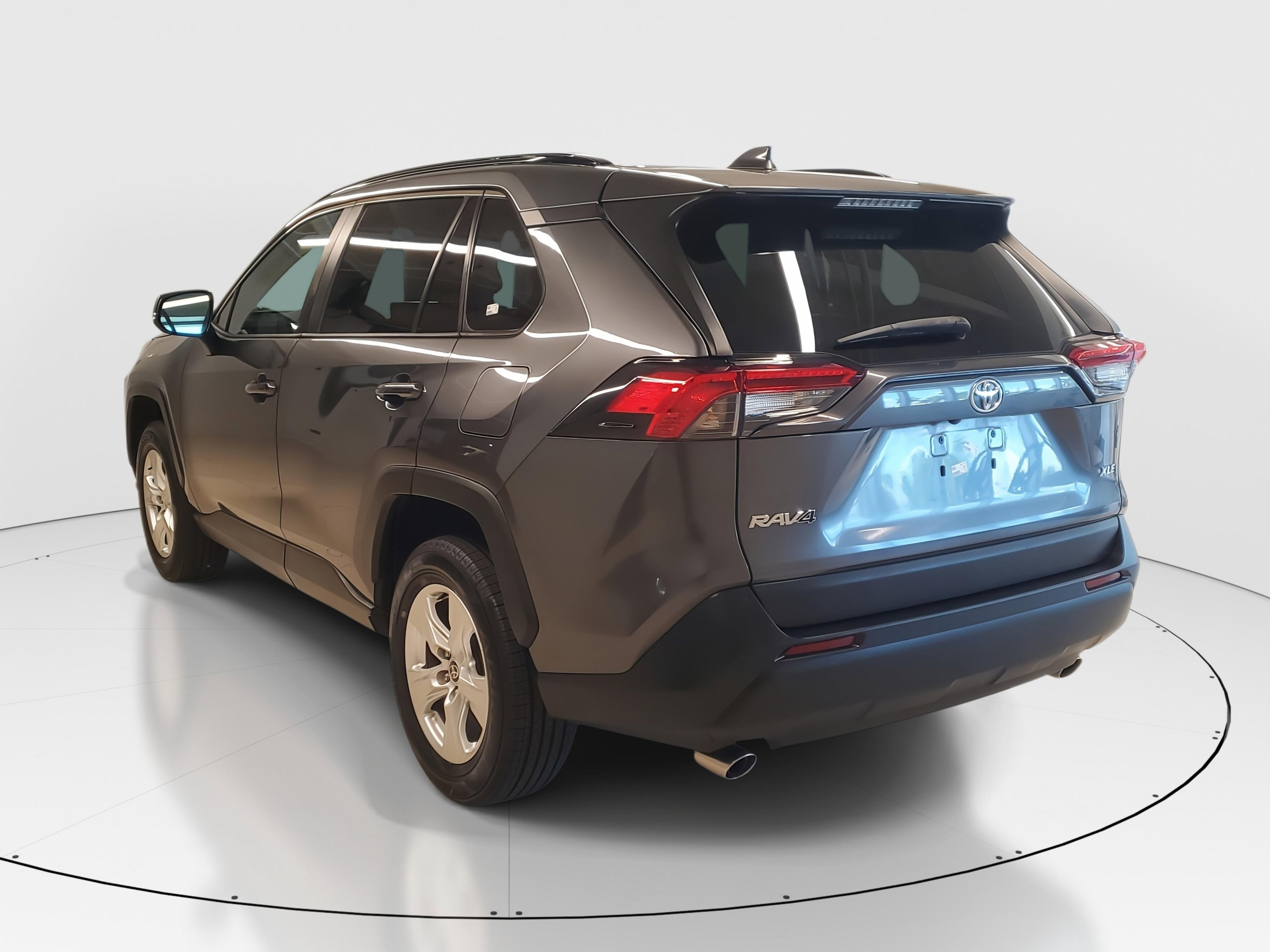 Toyota Rav4 Xle Fwd - Thumbnail 6