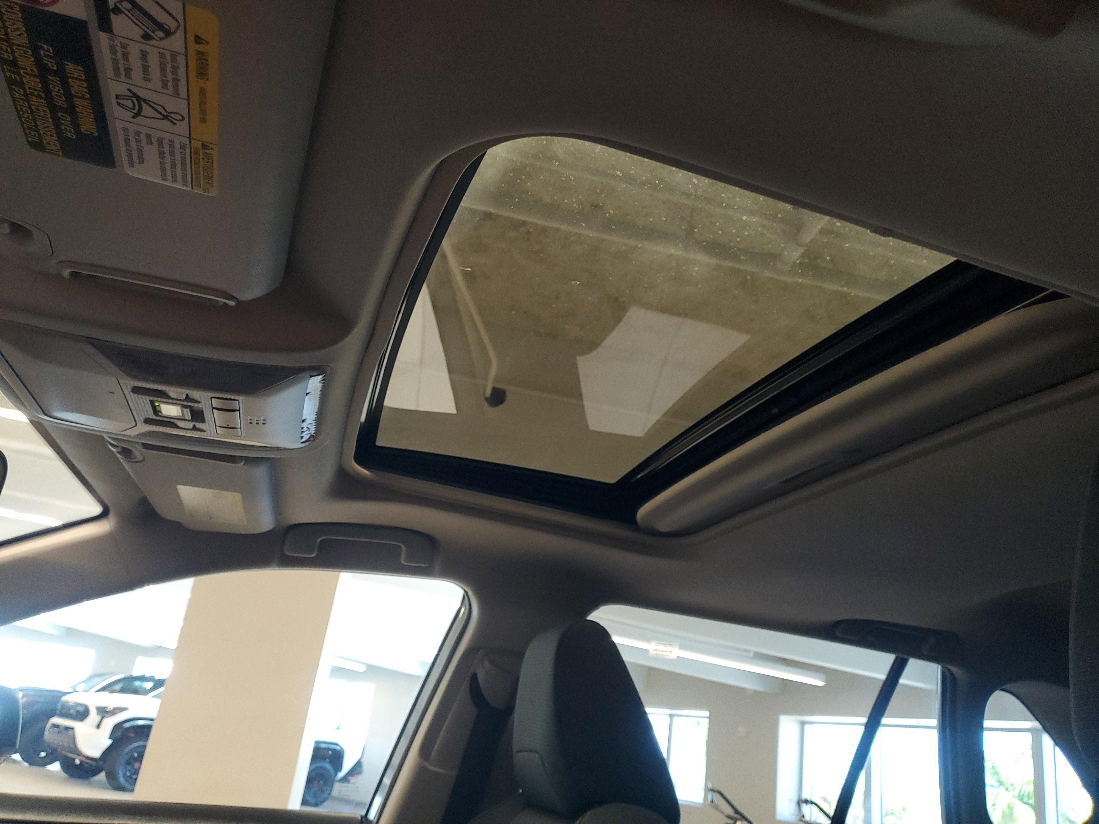 Toyota Rav4 Xle Fwd - Thumbnail 19