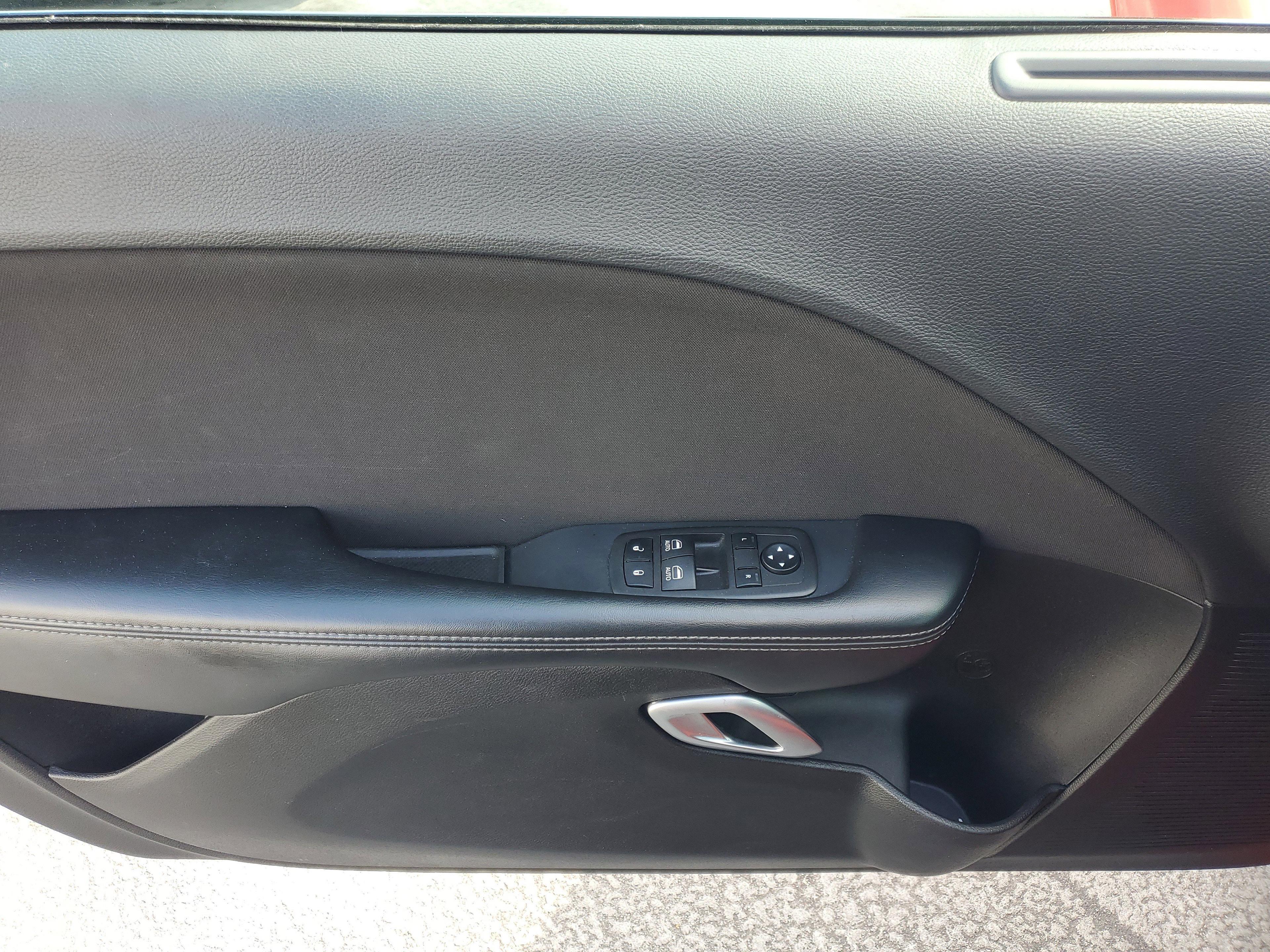 Dodge Challenger Gt Awd - Thumbnail 14