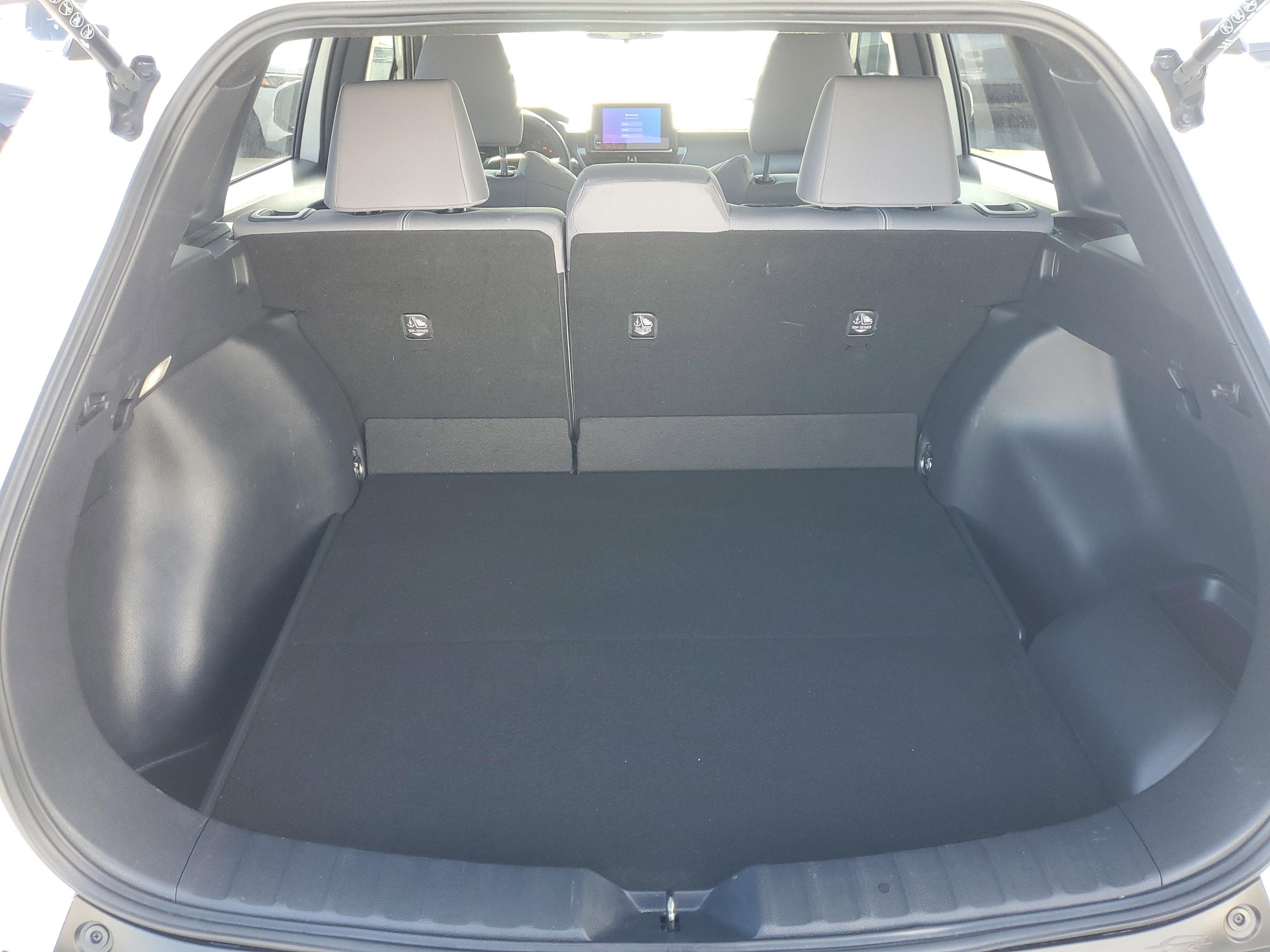 Toyota Corolla Cross Hybrid Se Awd Suv | Miami, Fl - Thumbnail 14