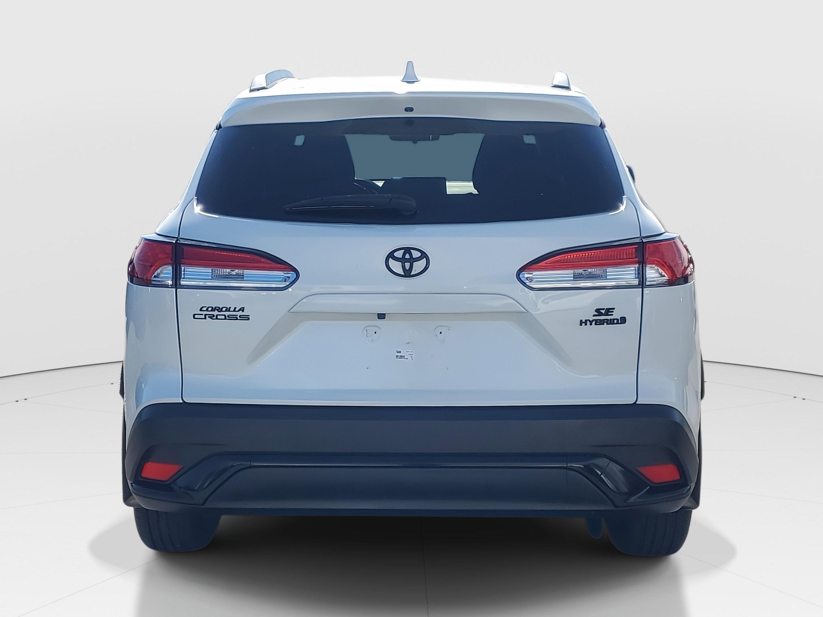 Toyota Corolla Cross Hybrid Se Awd Suv | Miami, Fl - Thumbnail 7