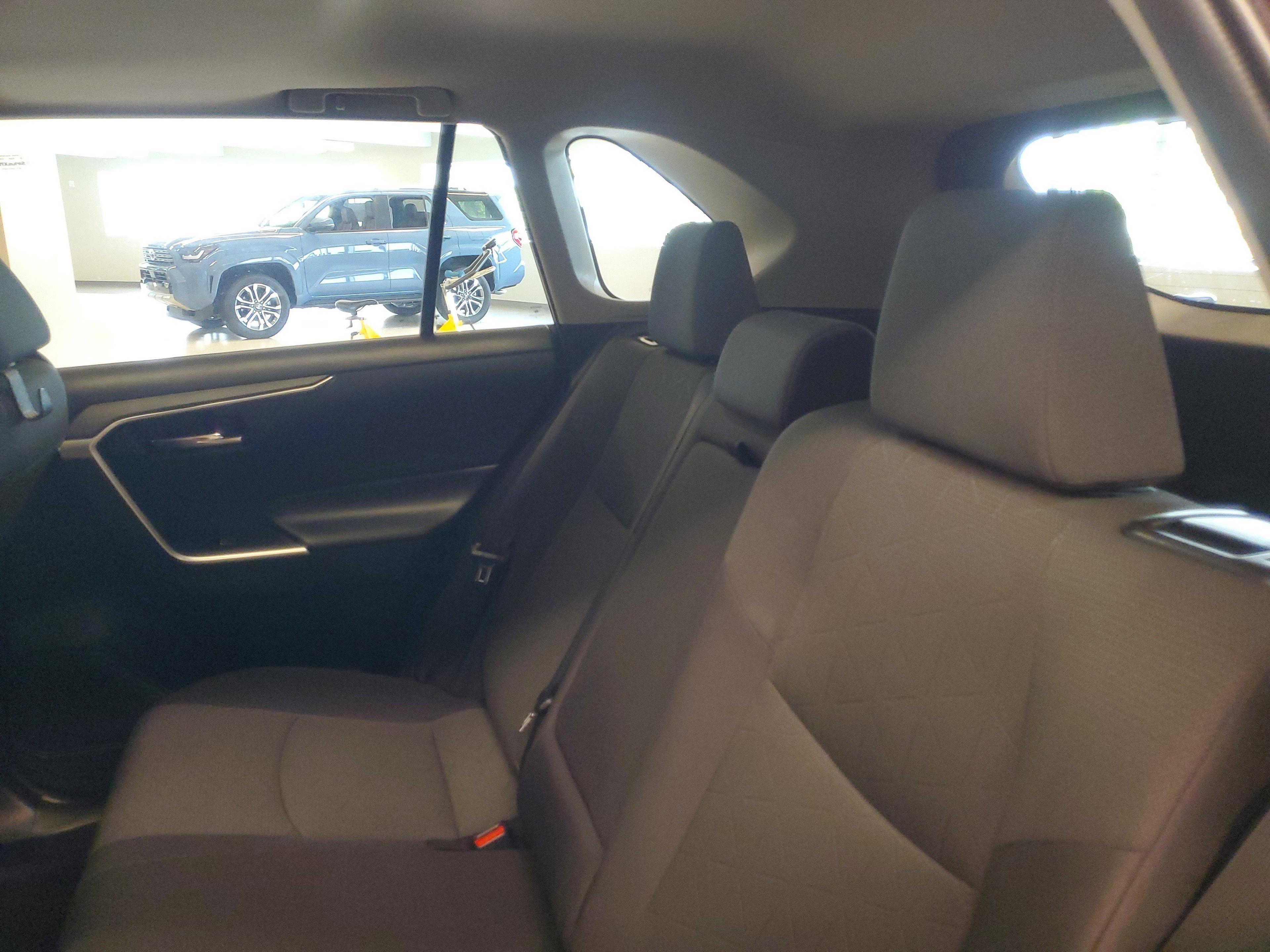 Toyota Rav4 Xle Fwd Suv | Miami, Fl - Thumbnail 14