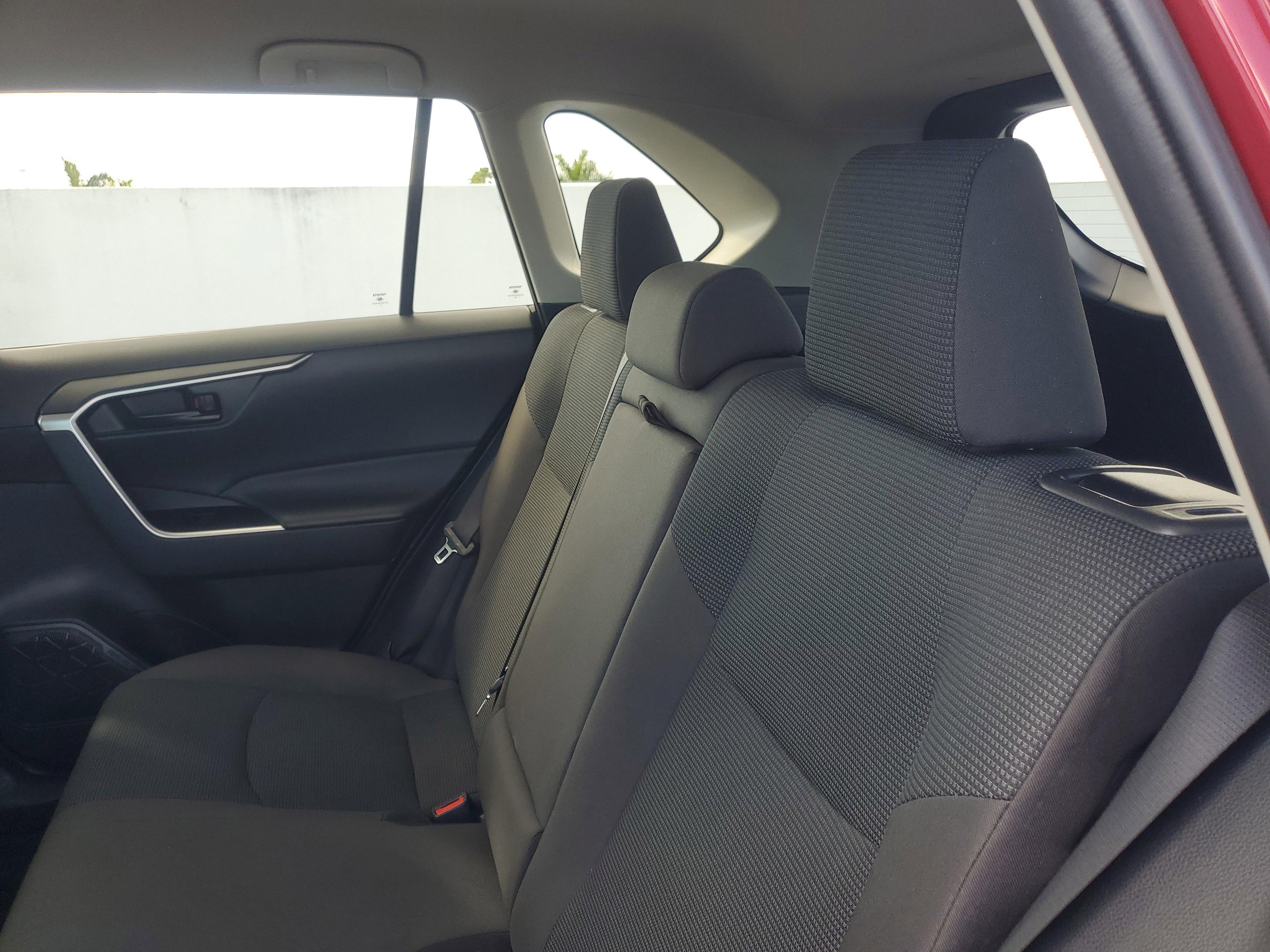 Toyota Rav4 Le Fwd Suv | Miami, Fl - Thumbnail 13