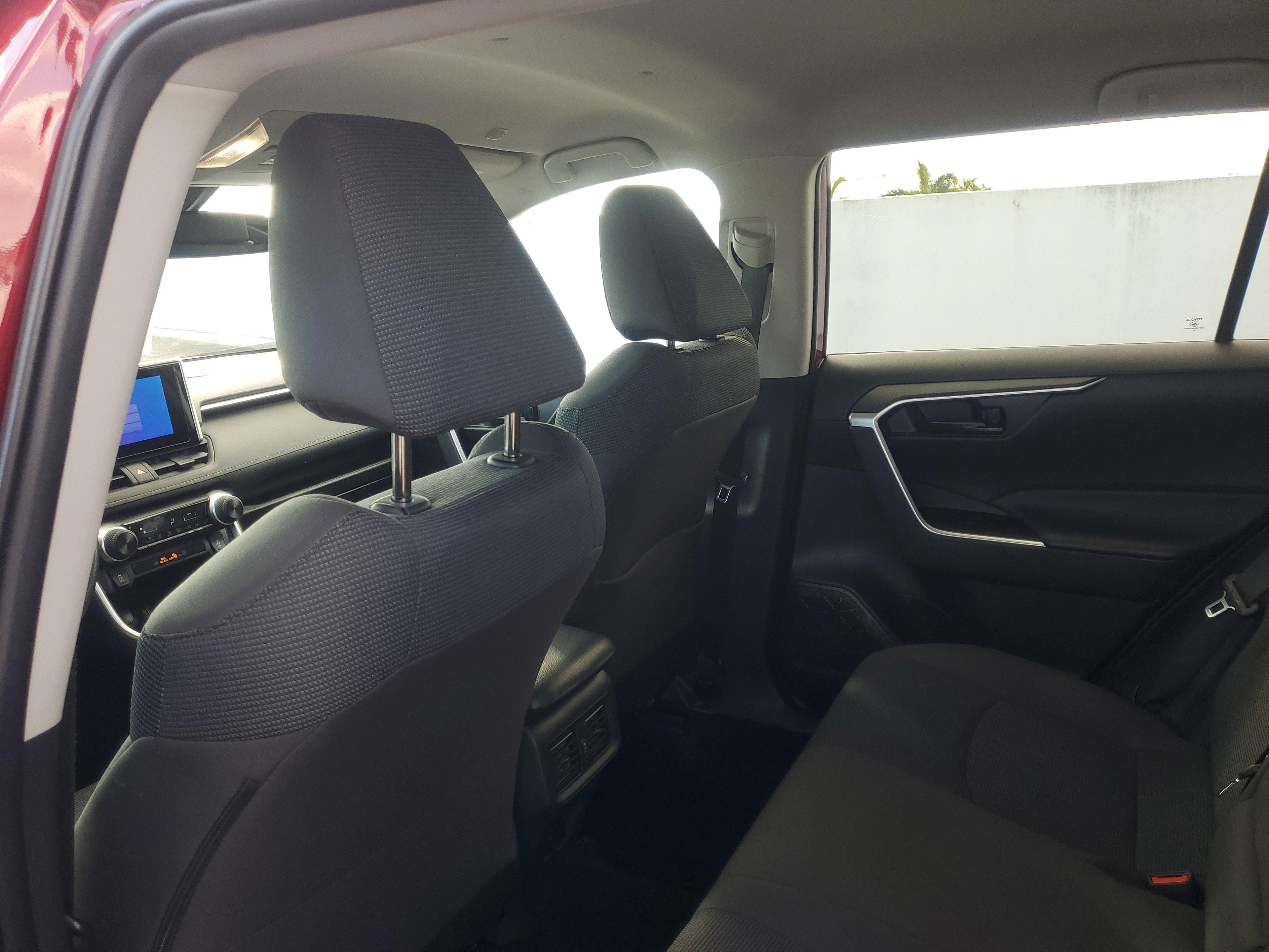 Toyota Rav4 Le Fwd Suv | Miami, Fl - Thumbnail 12