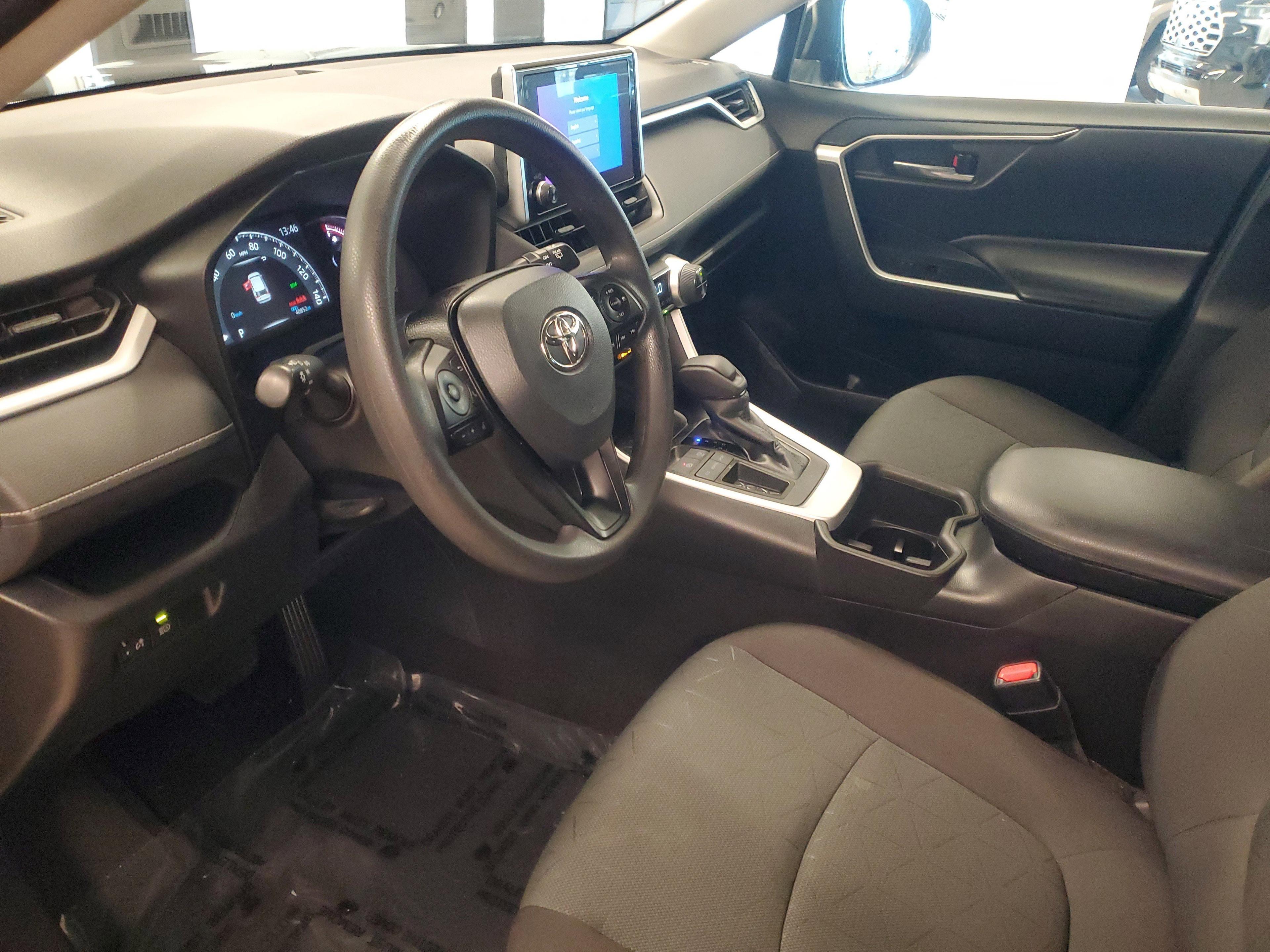 Toyota Rav4 Xle Fwd - Thumbnail 16