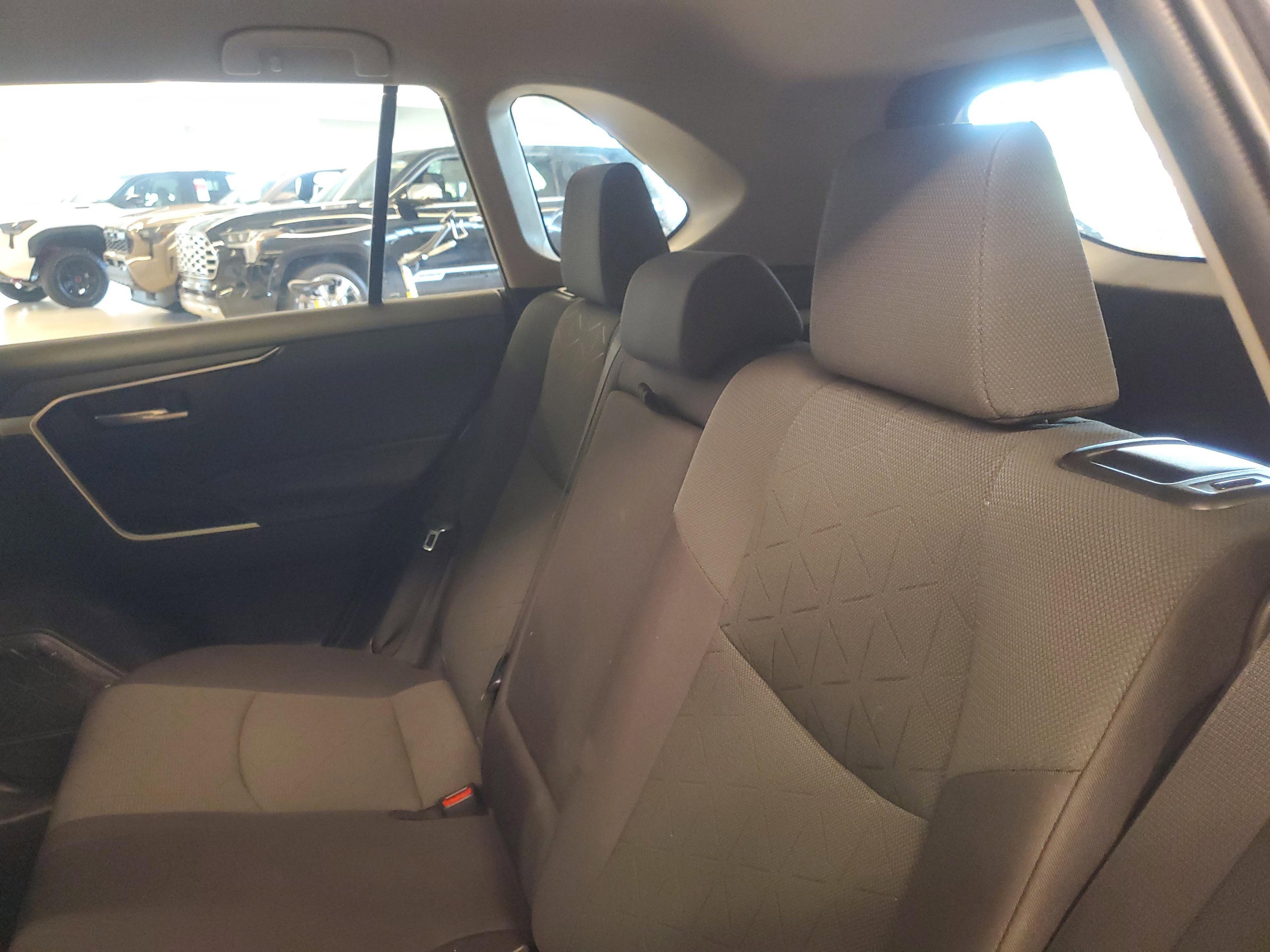 Toyota Rav4 Xle Fwd - Thumbnail 13