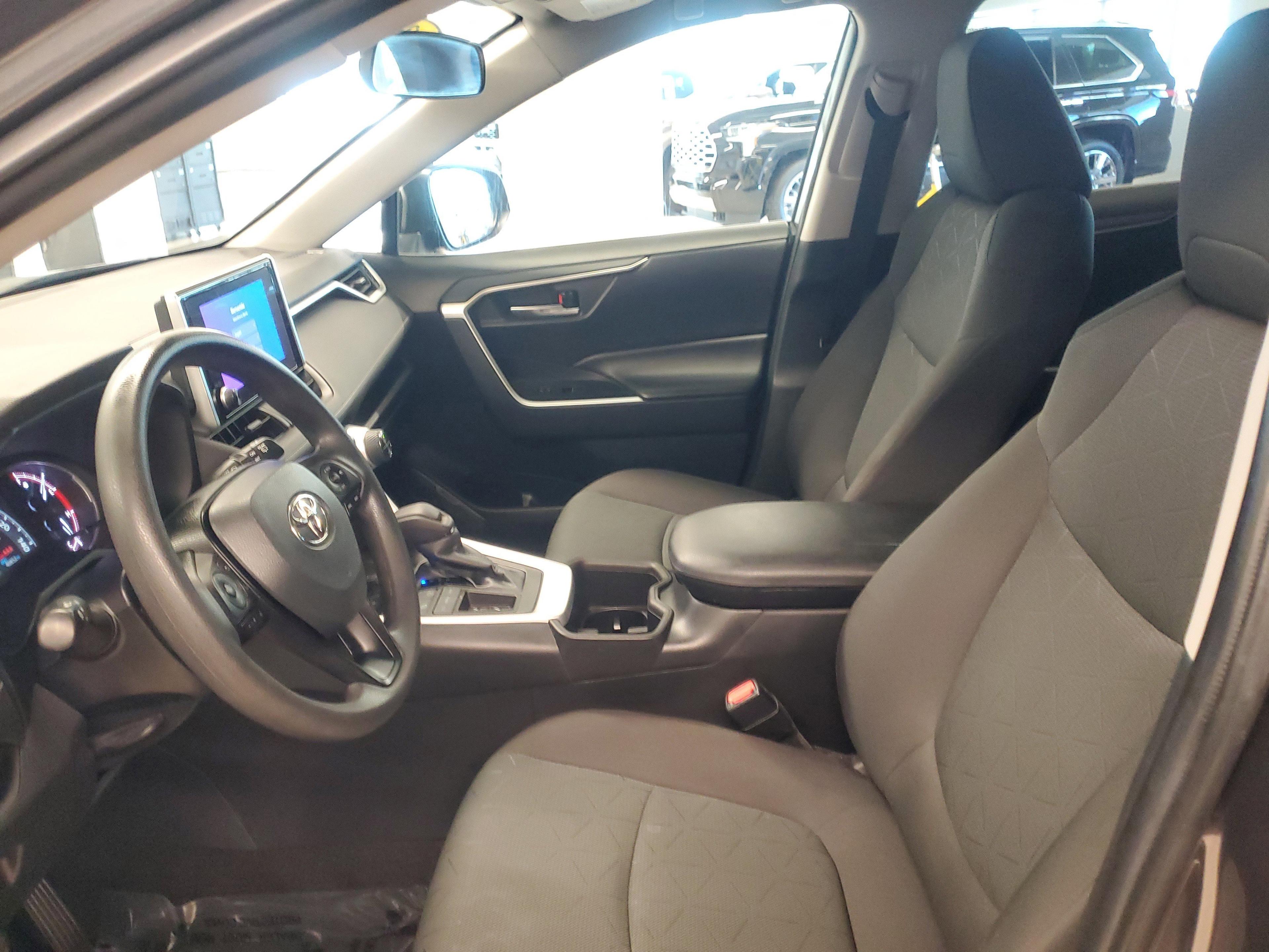 Toyota Rav4 Xle Fwd - Thumbnail 15