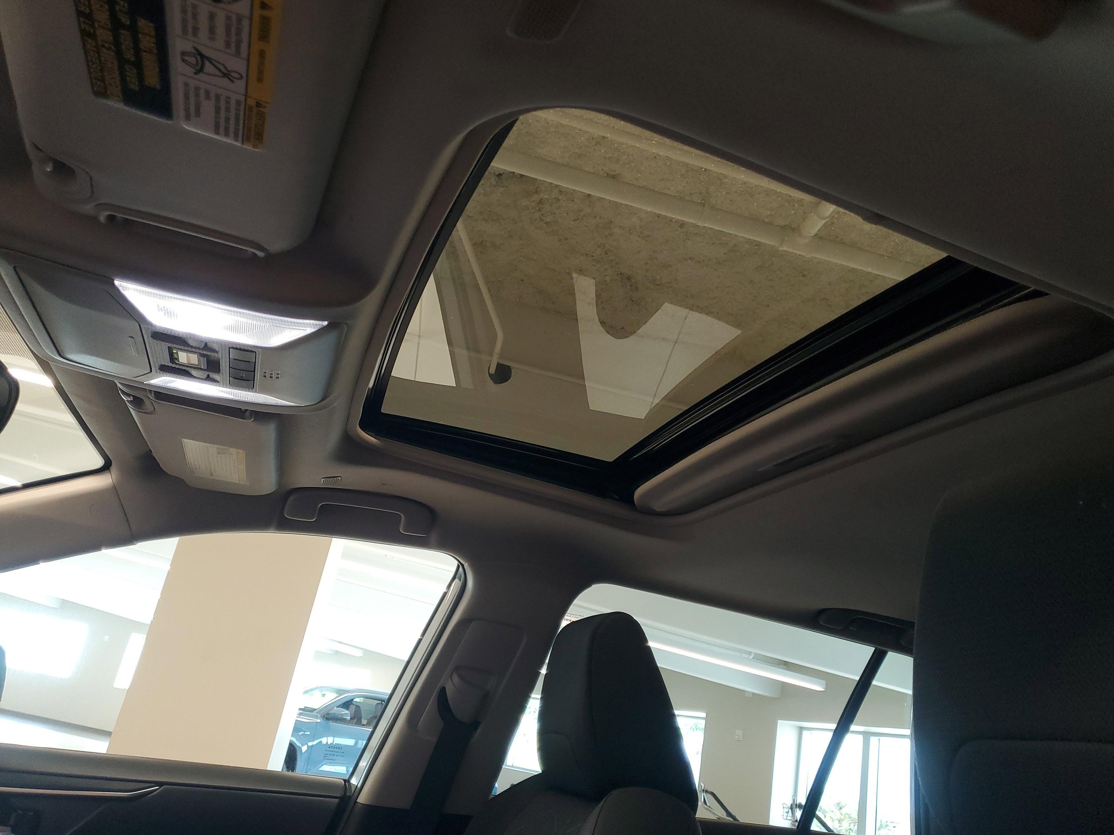 Toyota Rav4 Xle Fwd Suv | Miami, Fl - Thumbnail 18