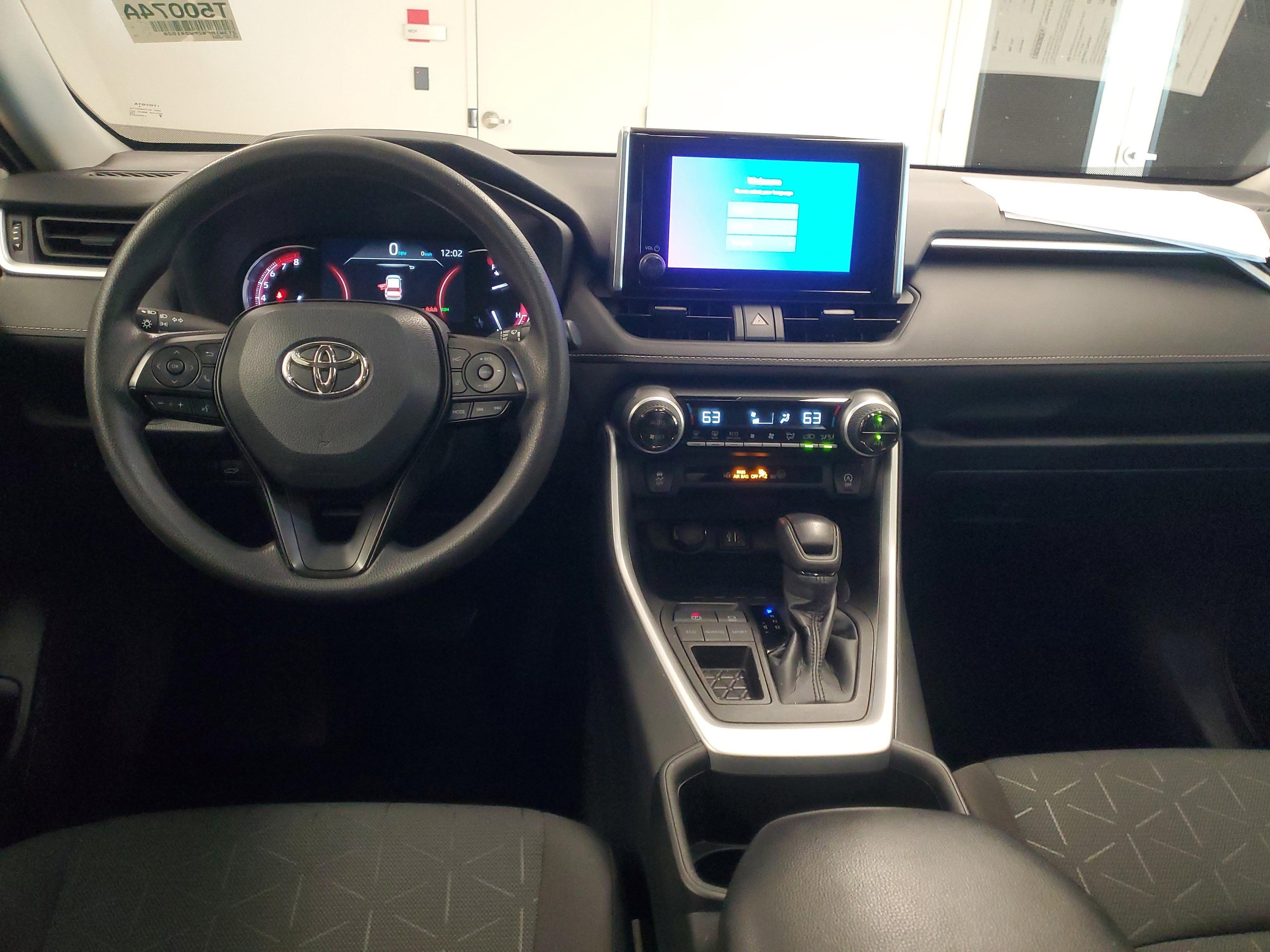 Toyota Rav4 Xle Fwd Suv | Miami, Fl - Thumbnail 11