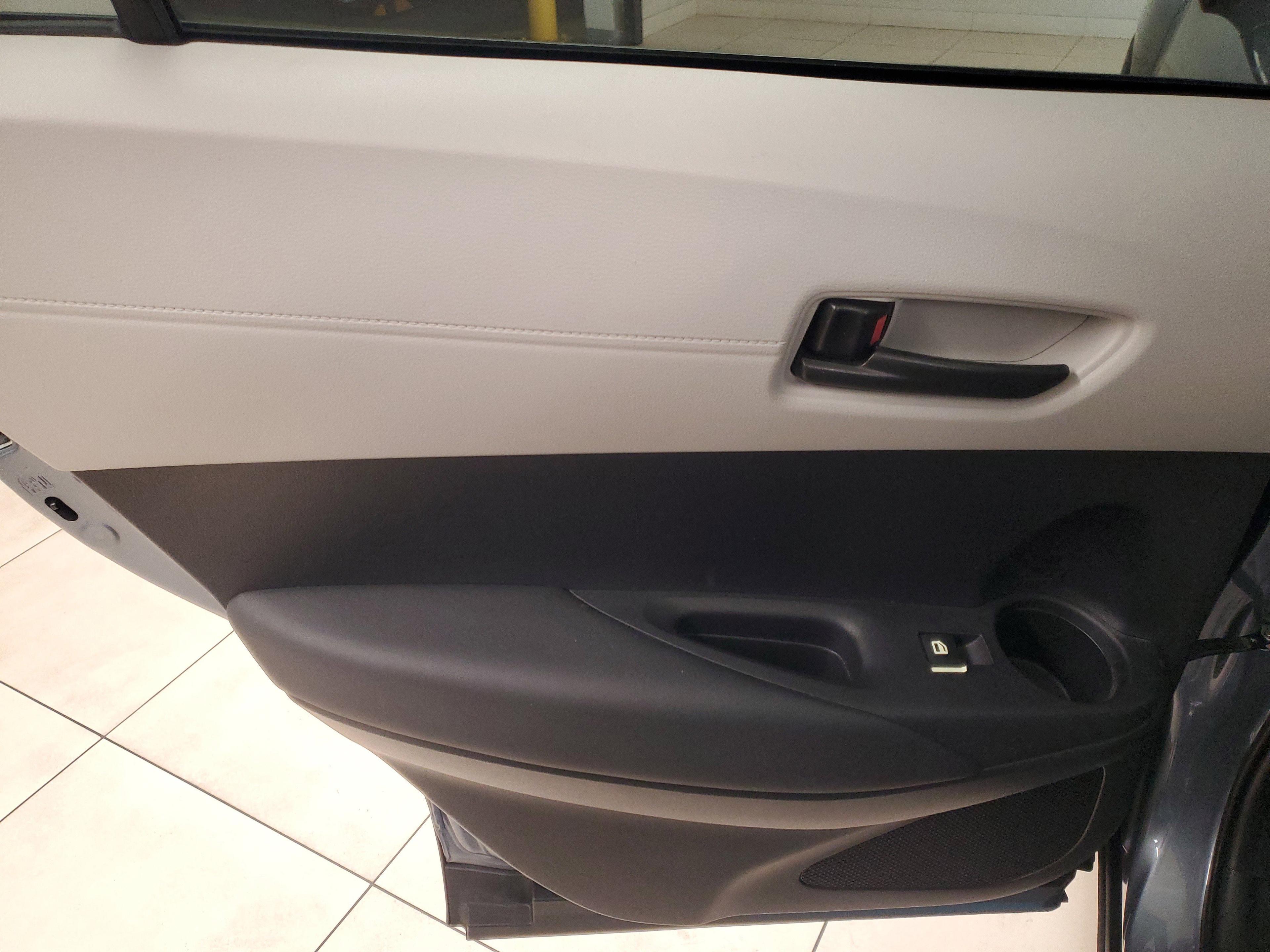 Toyota Corolla Cross Le Fwd - Thumbnail 14