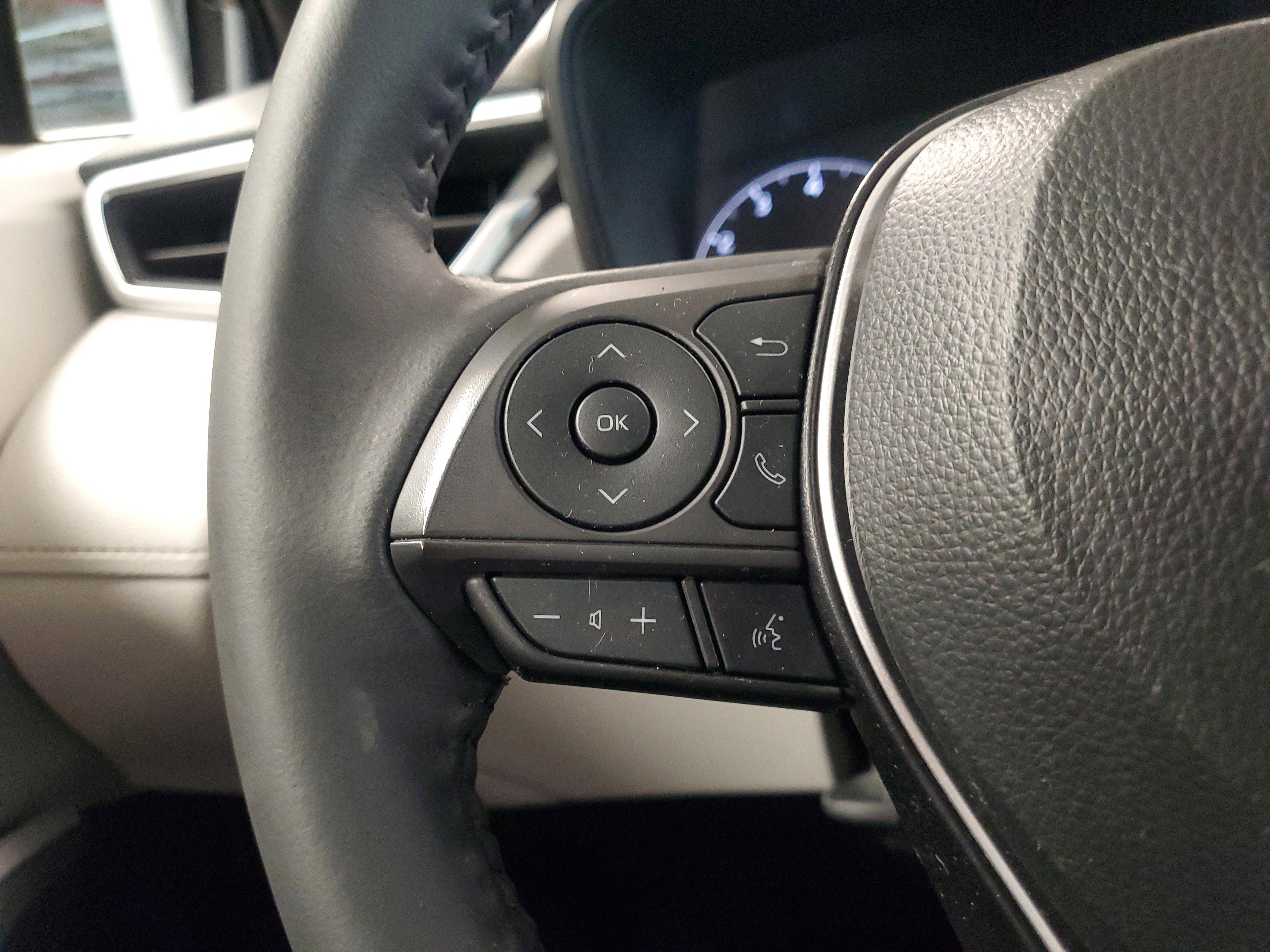 Toyota Corolla Cross Le Fwd - Thumbnail 20