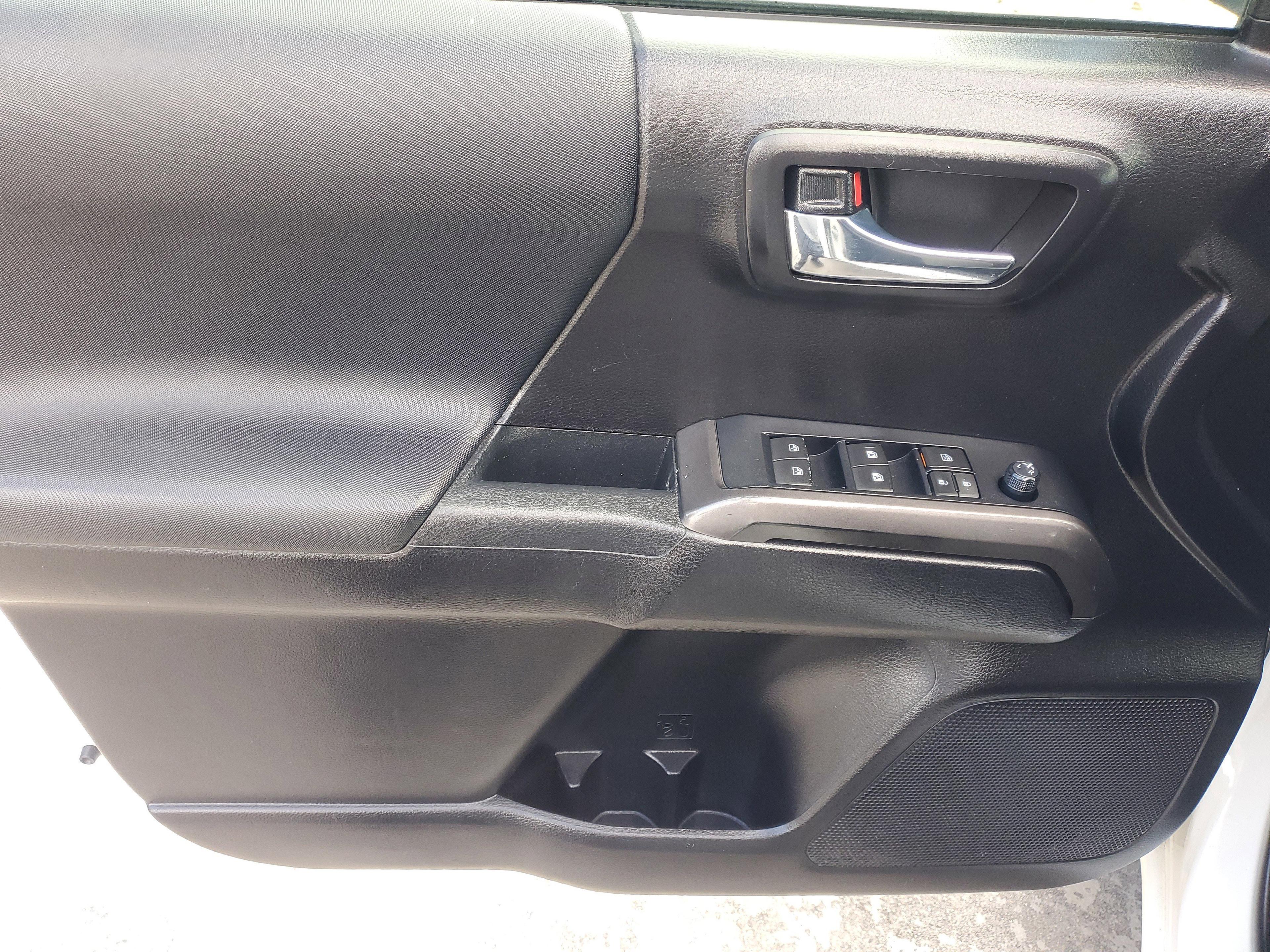 Toyota Tacoma 2Wd Trd Off-Road Rwd - Thumbnail 17