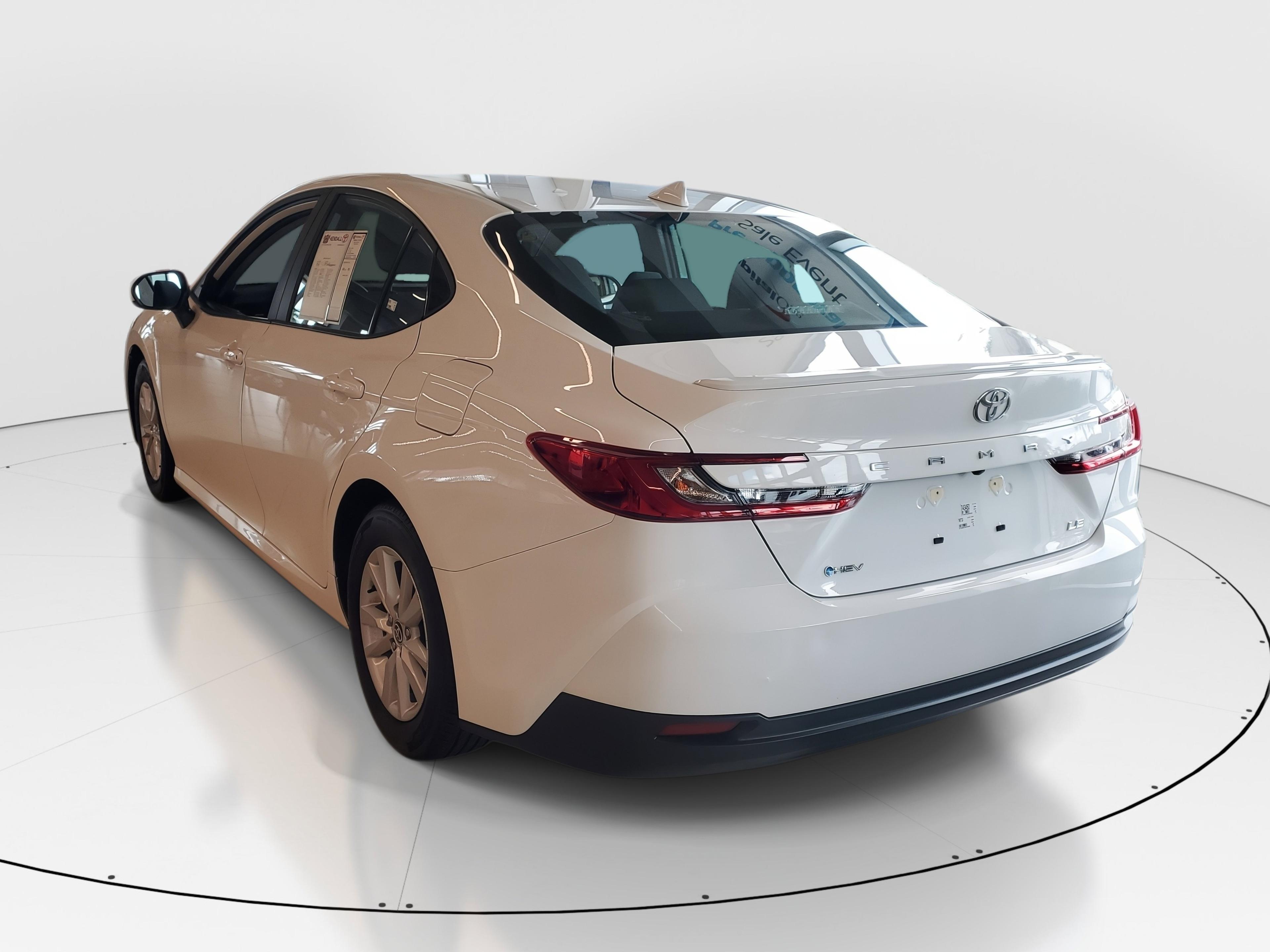 Toyota Camry Le Fwd - Thumbnail 6
