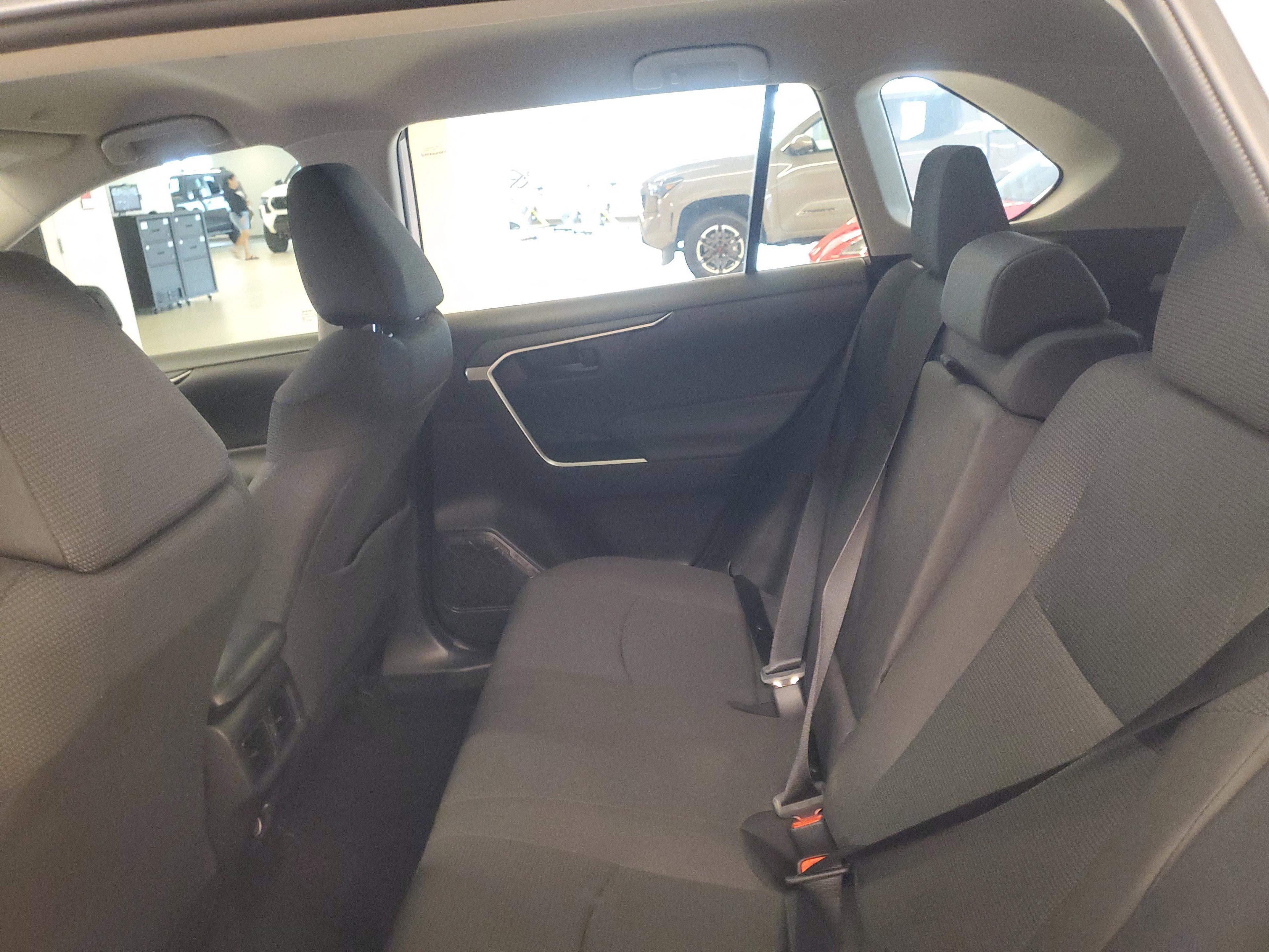 Toyota Rav4 Le Fwd Suv | Miami, Fl - Thumbnail 11