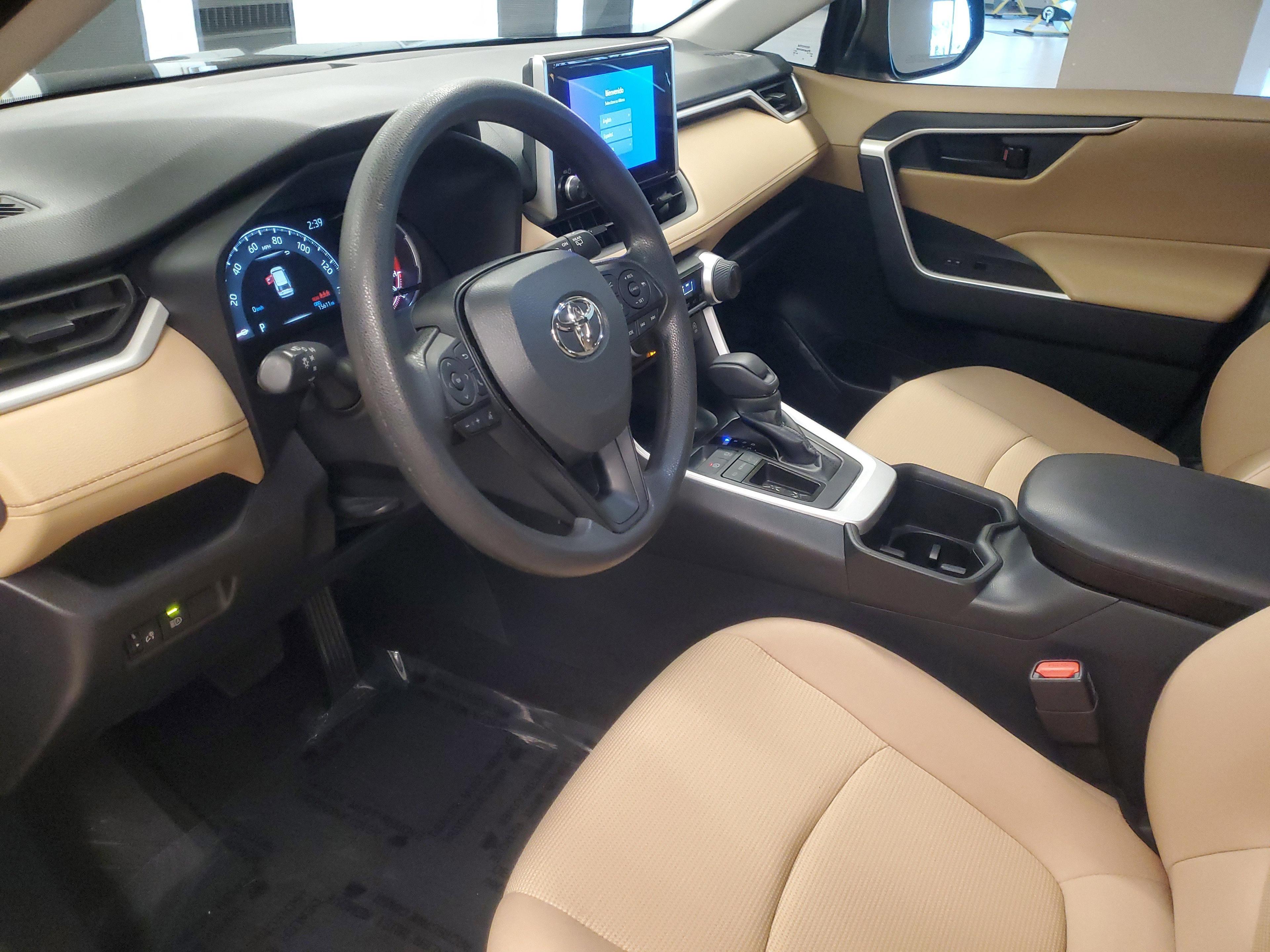 Toyota Rav4 Le Fwd - Thumbnail 16