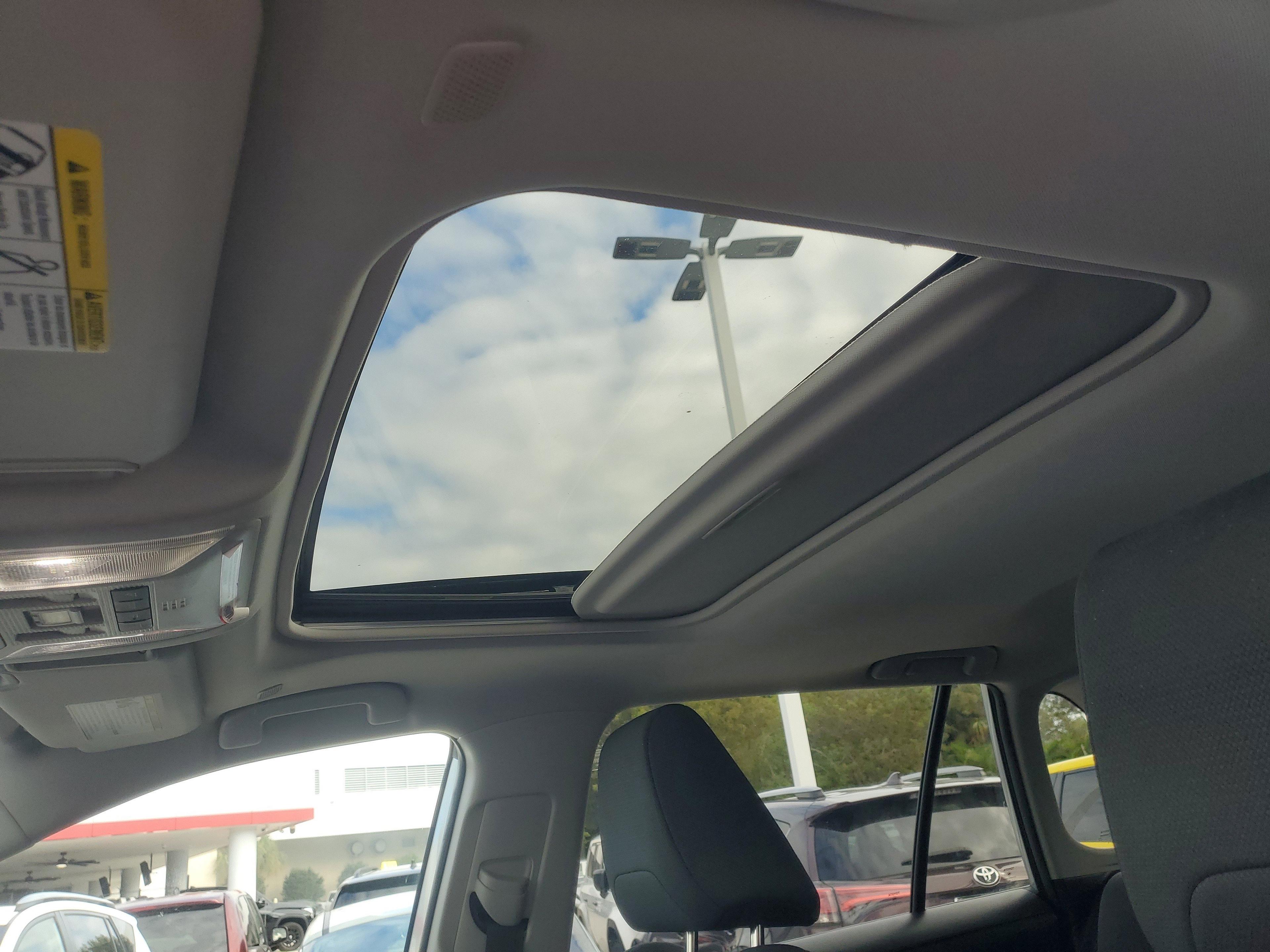 Toyota Rav4 Xle Fwd Suv | Miami, Fl - Thumbnail 19