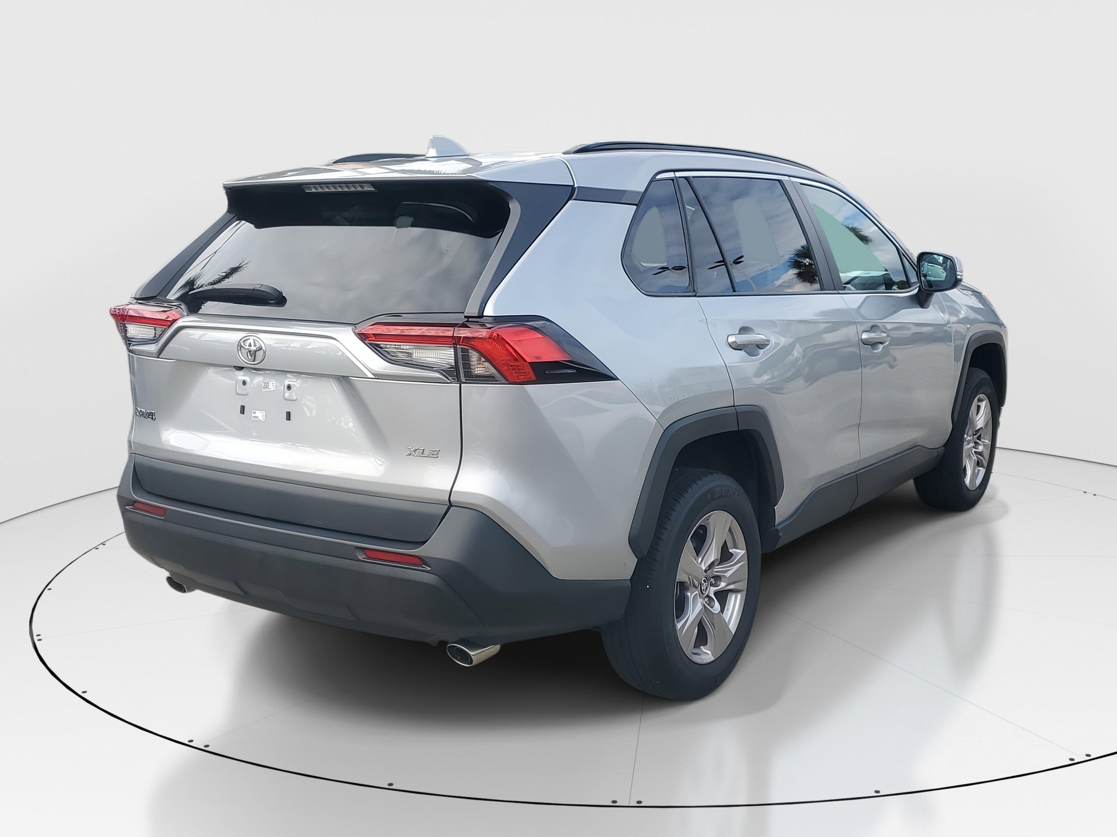 Toyota Rav4 Xle Fwd Suv | Miami, Fl - Thumbnail 8