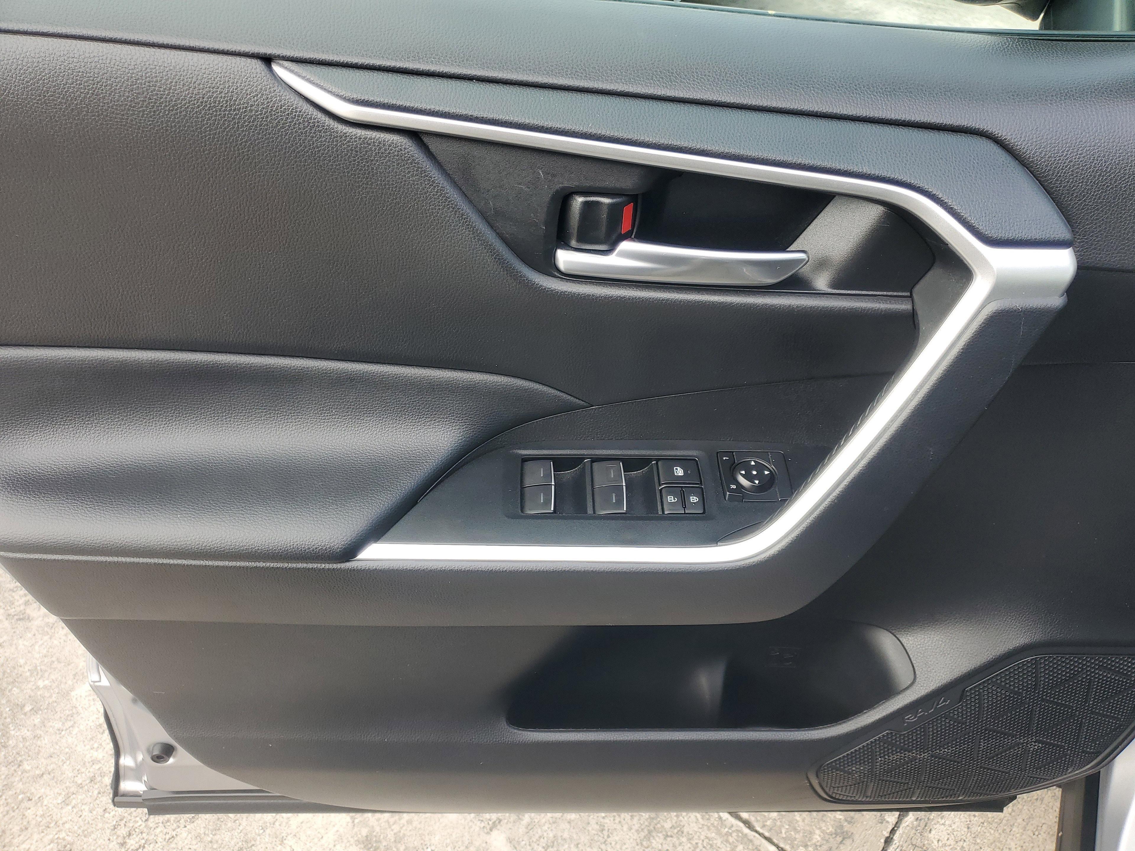 Toyota Rav4 Xle Fwd Suv | Miami, Fl - Thumbnail 20