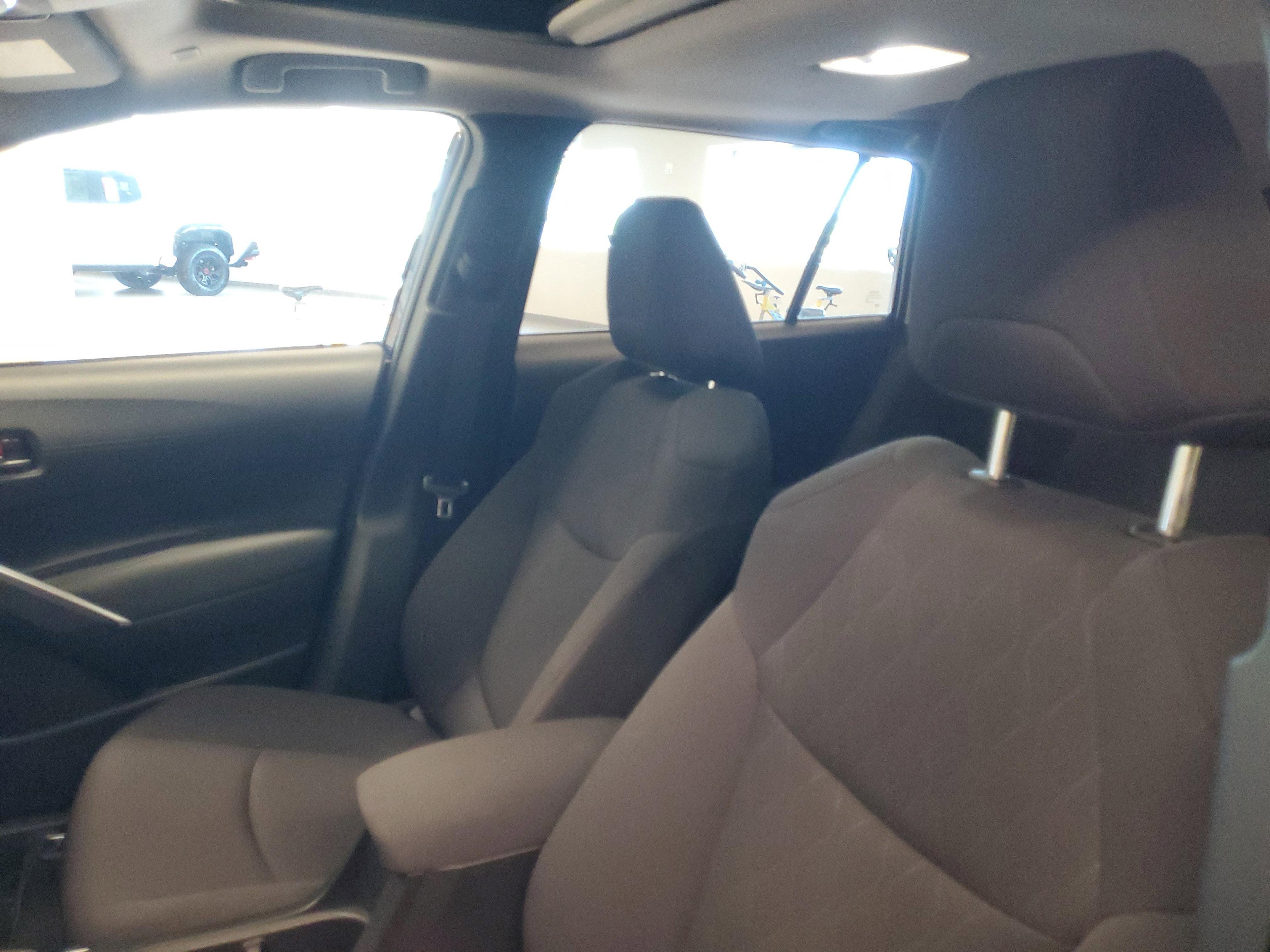 Toyota Corolla Cross Le Awd Suv | Miami, Fl - Thumbnail 18