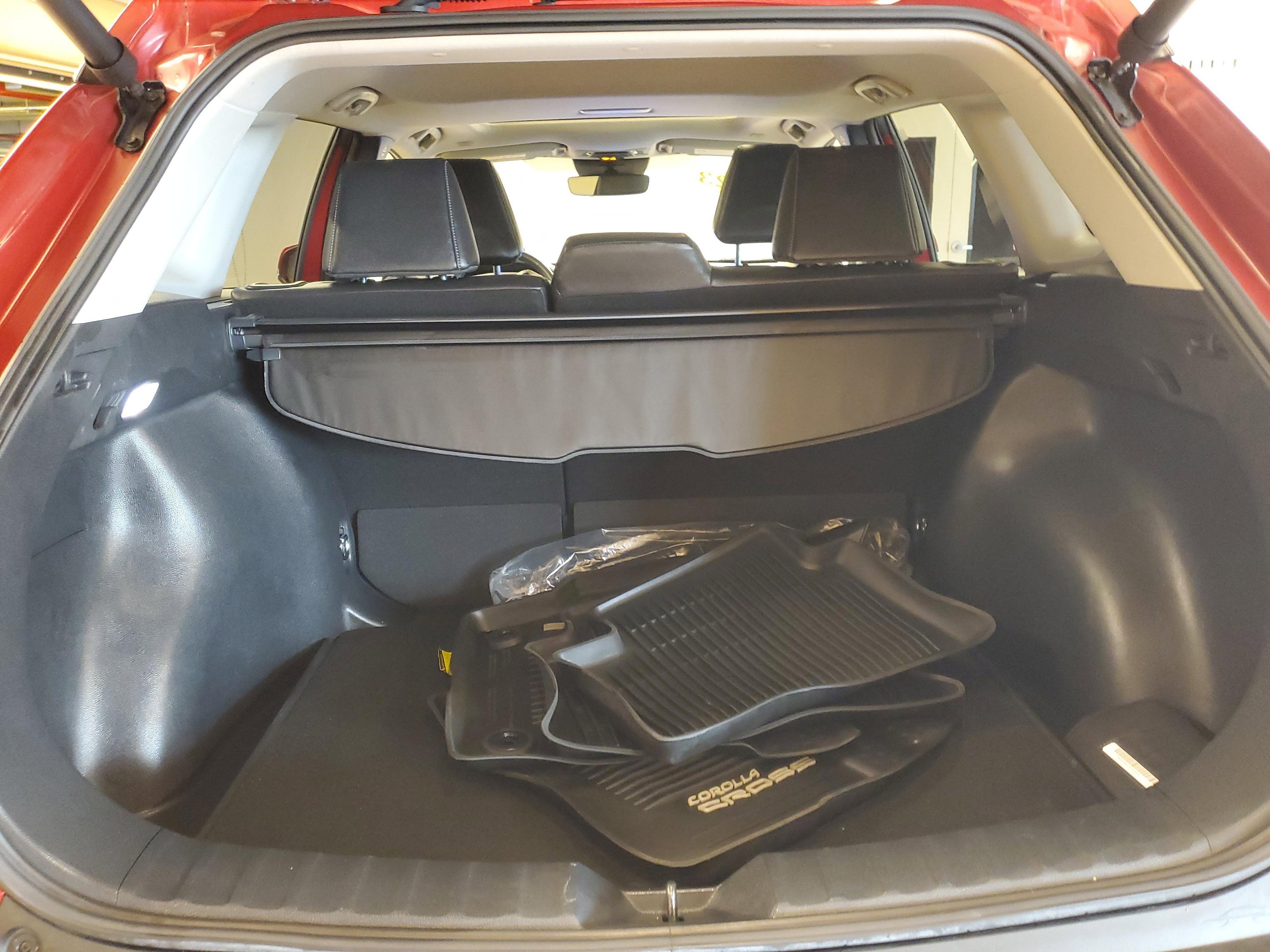 Toyota Corolla Cross Xle Fwd - Thumbnail 9