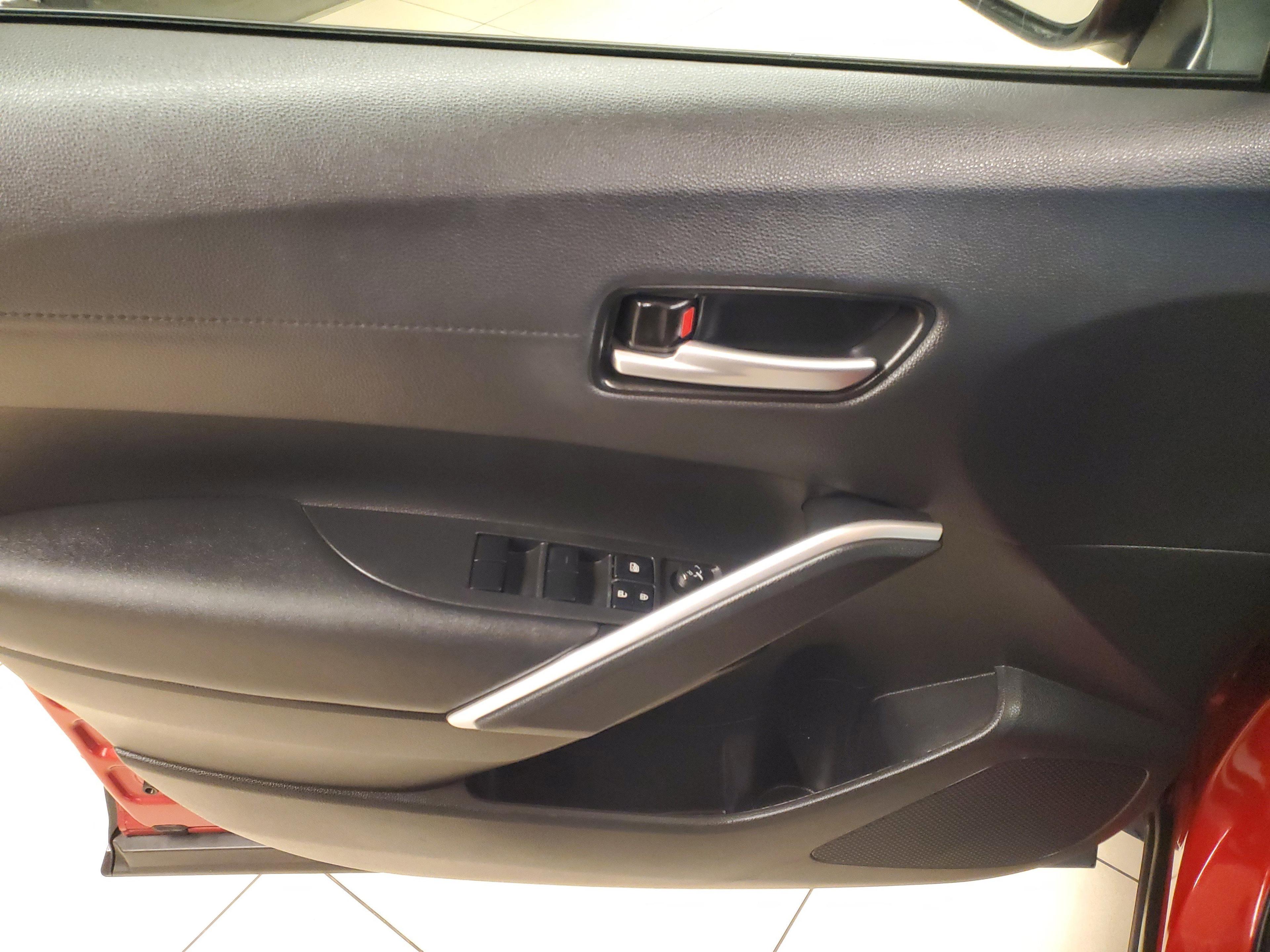 Toyota Corolla Cross Xle Fwd - Thumbnail 20