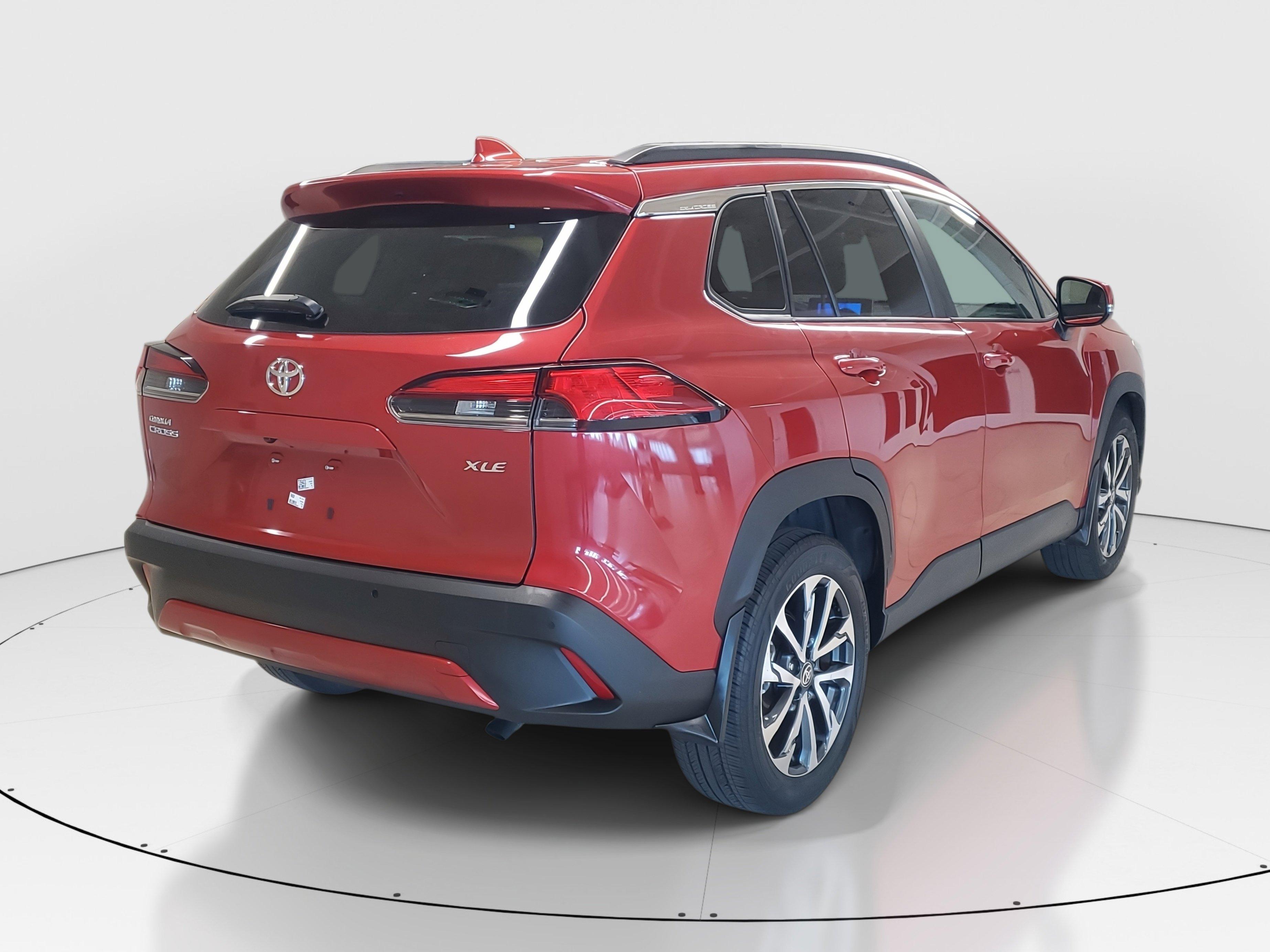 Toyota Corolla Cross Xle Fwd - Thumbnail 8